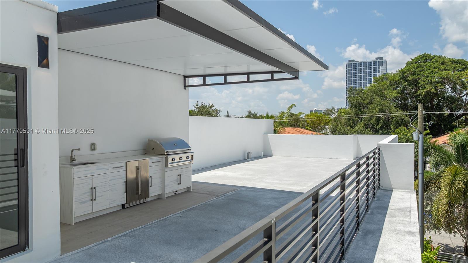 3045 Elizabeth St # 3045