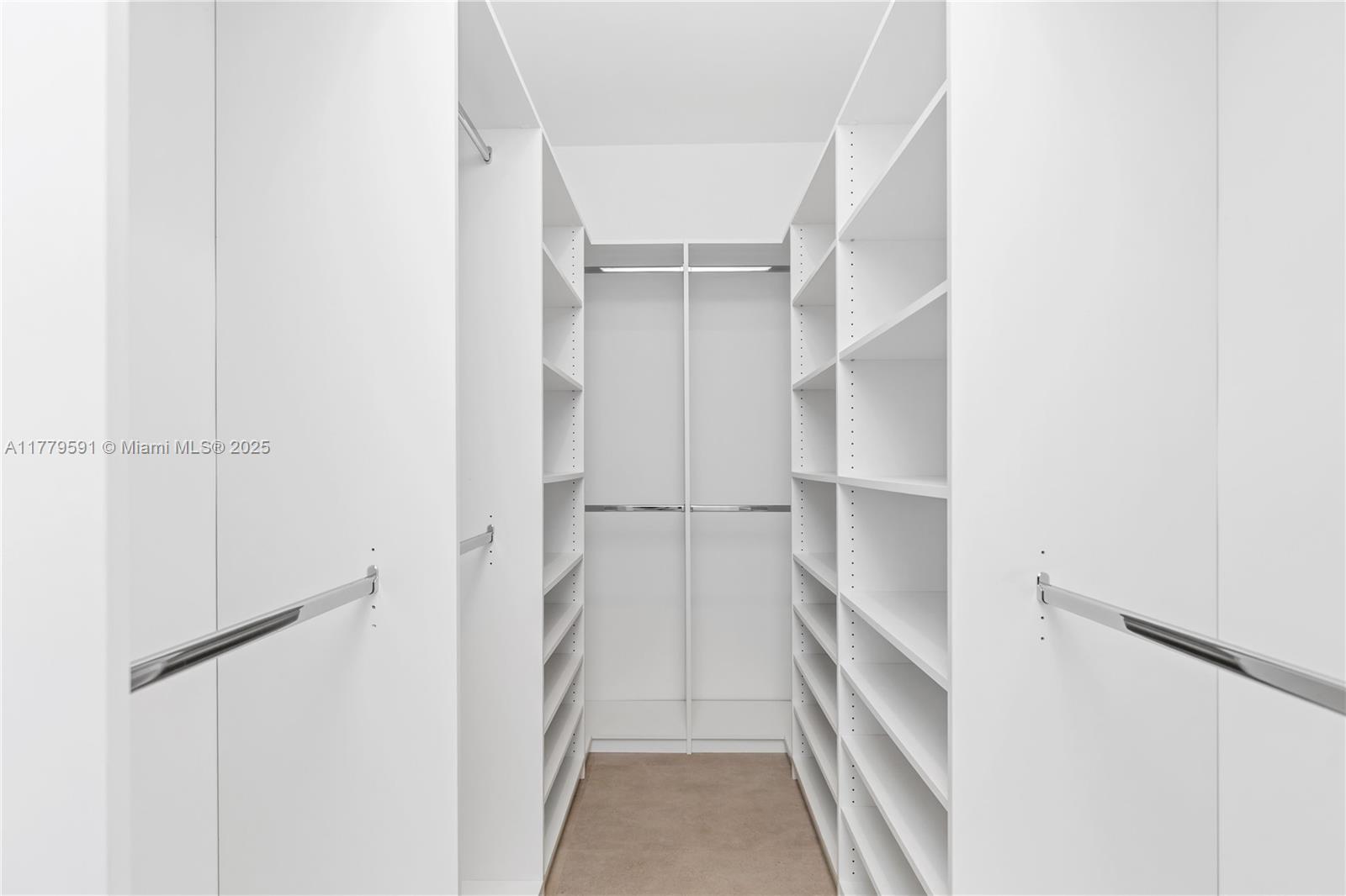 3045 Elizabeth St # 3045