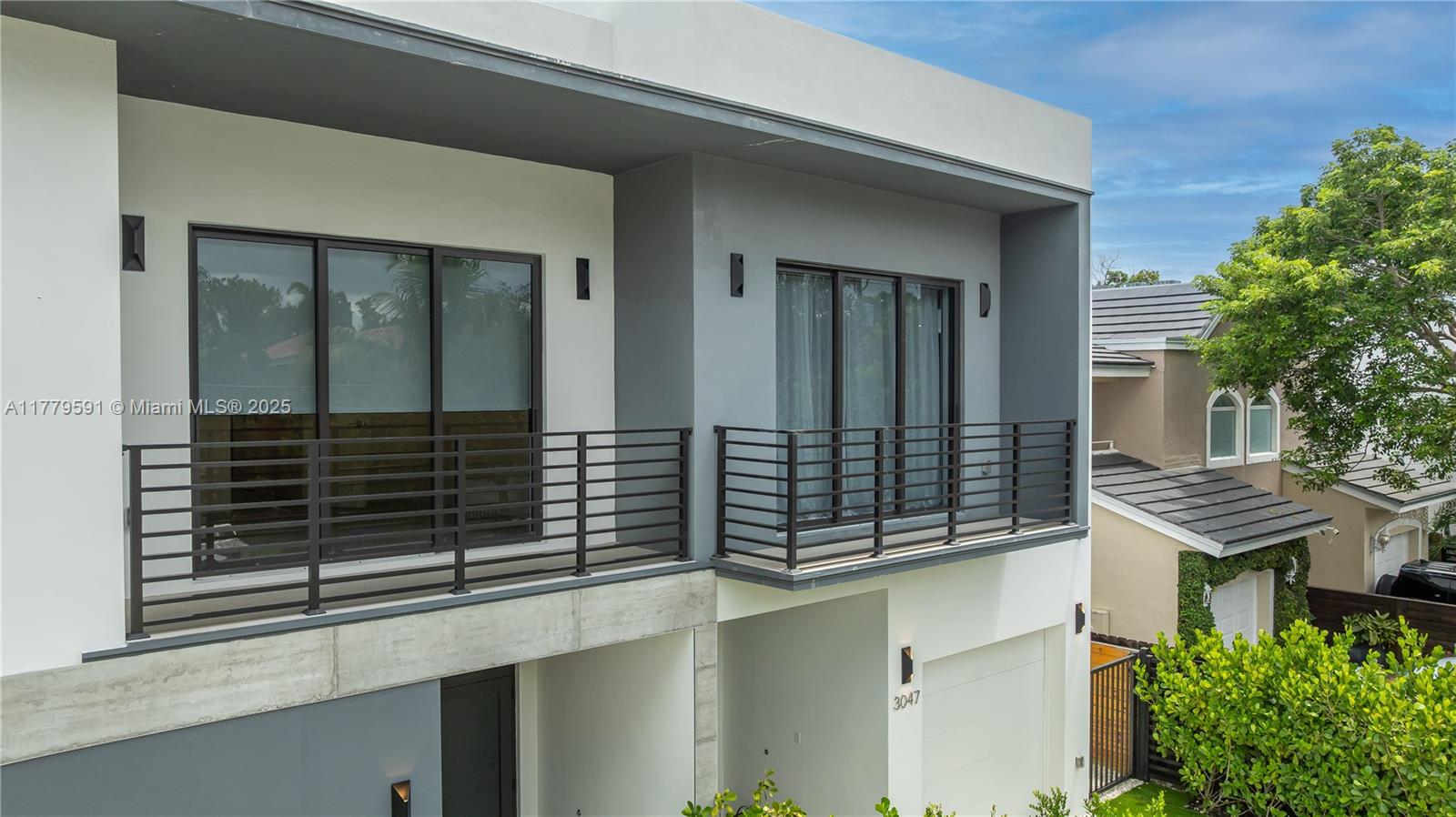 3045 Elizabeth St # 3045