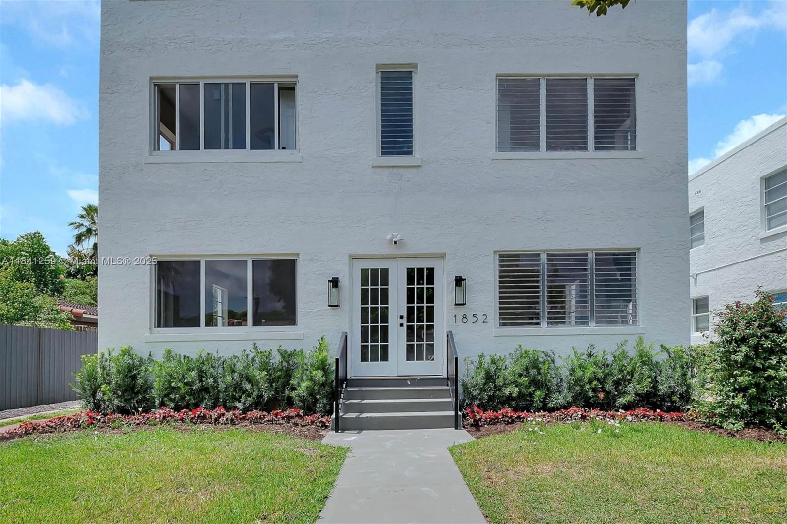 1852 SW 22nd Ter # 3
