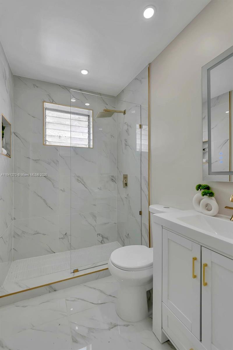 1856 SW 22nd Ter # 2