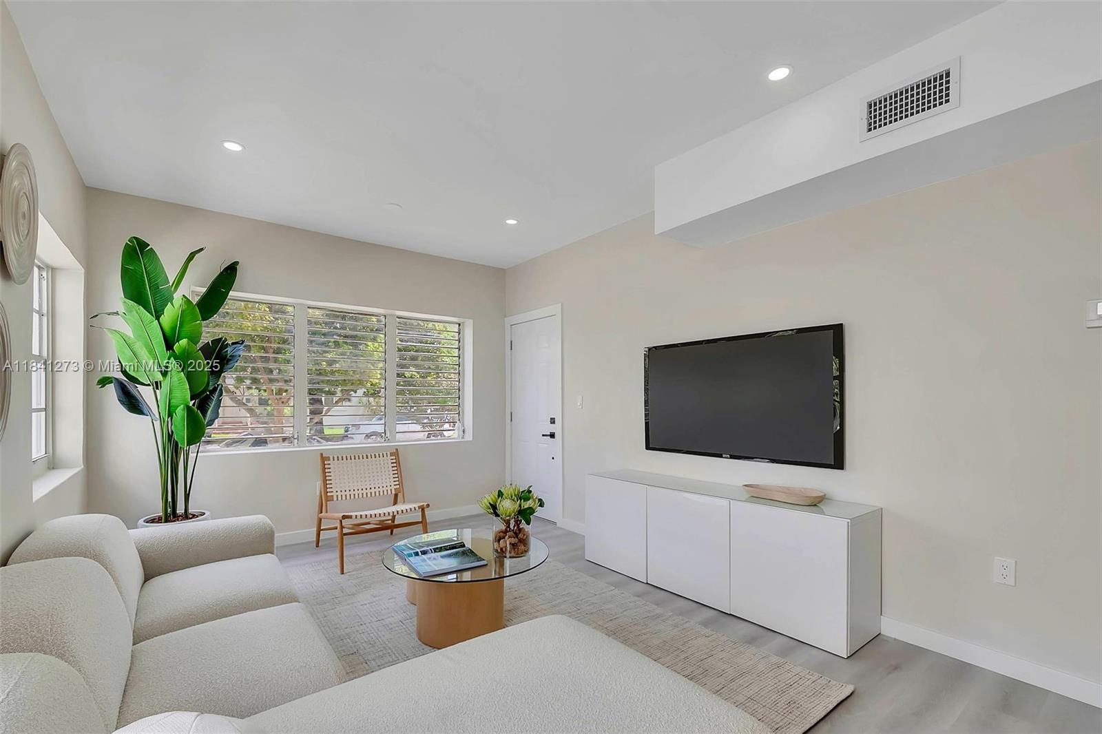 1856 SW 22nd Ter # 2