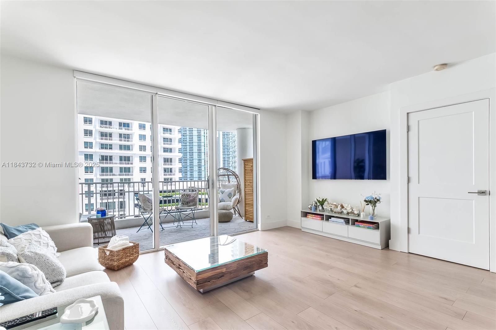 701 Brickell Key Blvd # 808