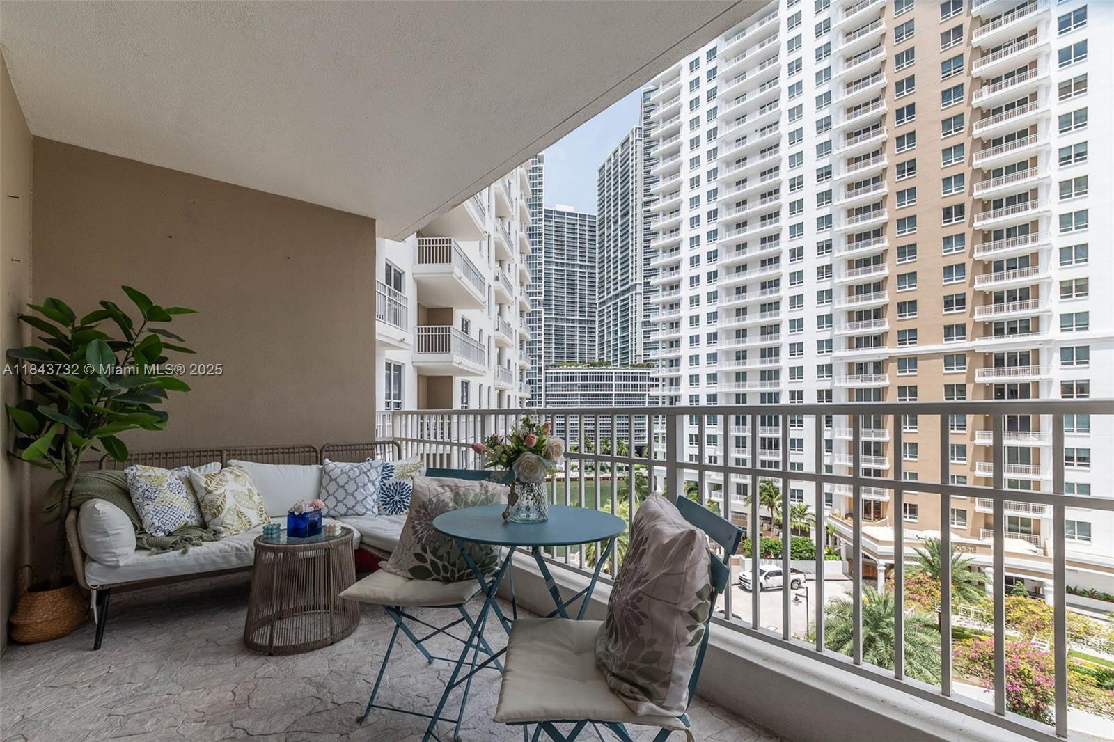 701 Brickell Key Blvd # 808