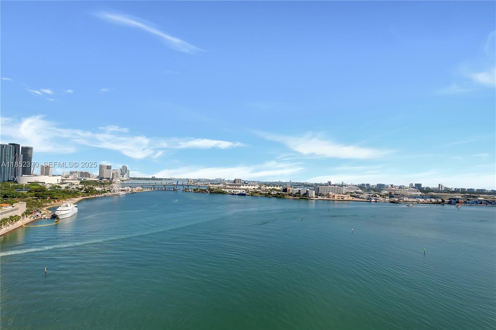 848 Brickell Key Dr # 1906