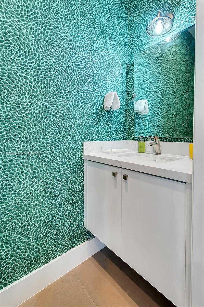 3404 Ponce De Leon Blvd # 3404