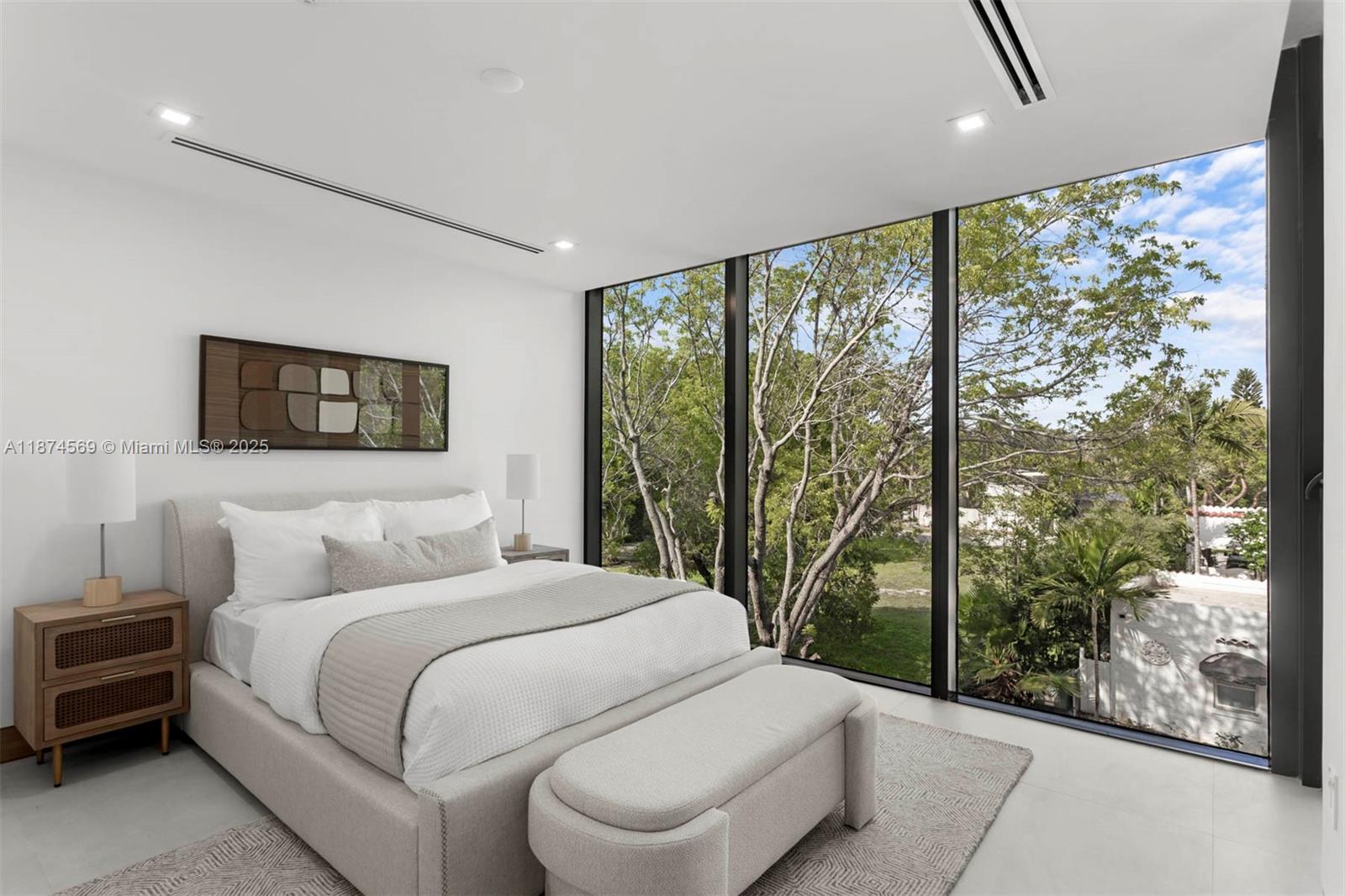 3571 Fair Isle St, Miami