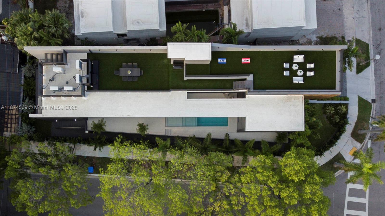 3571 Fair Isle St, Miami