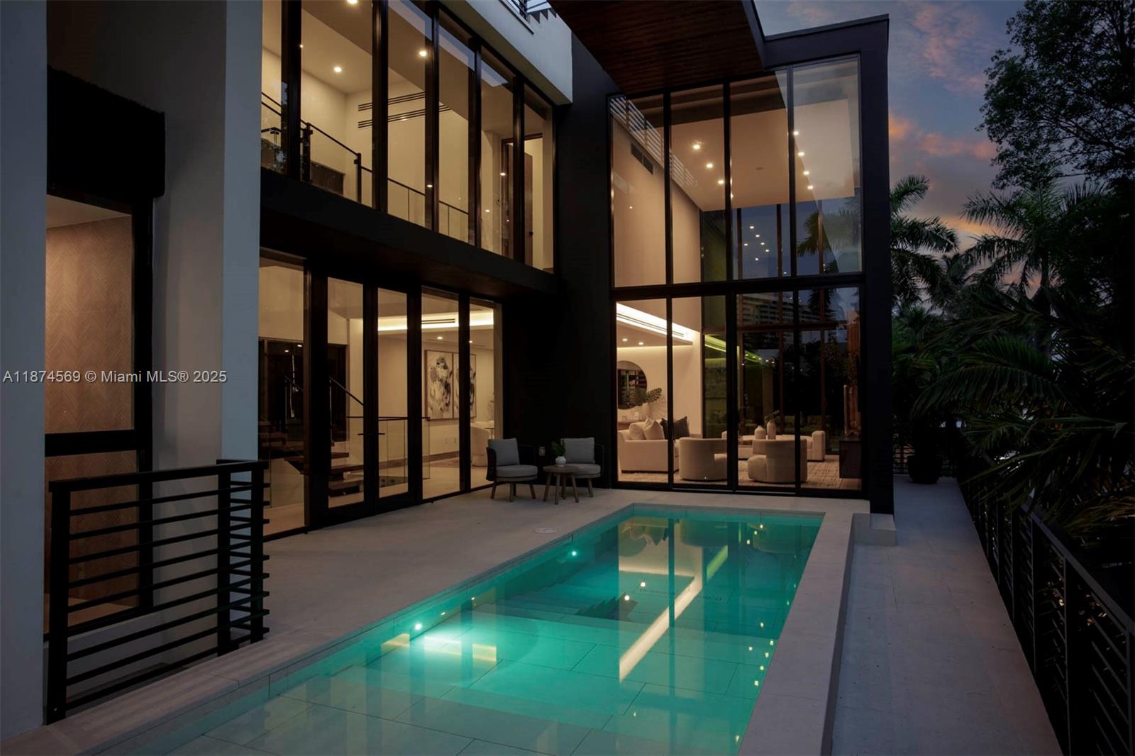 3571 Fair Isle St, Miami