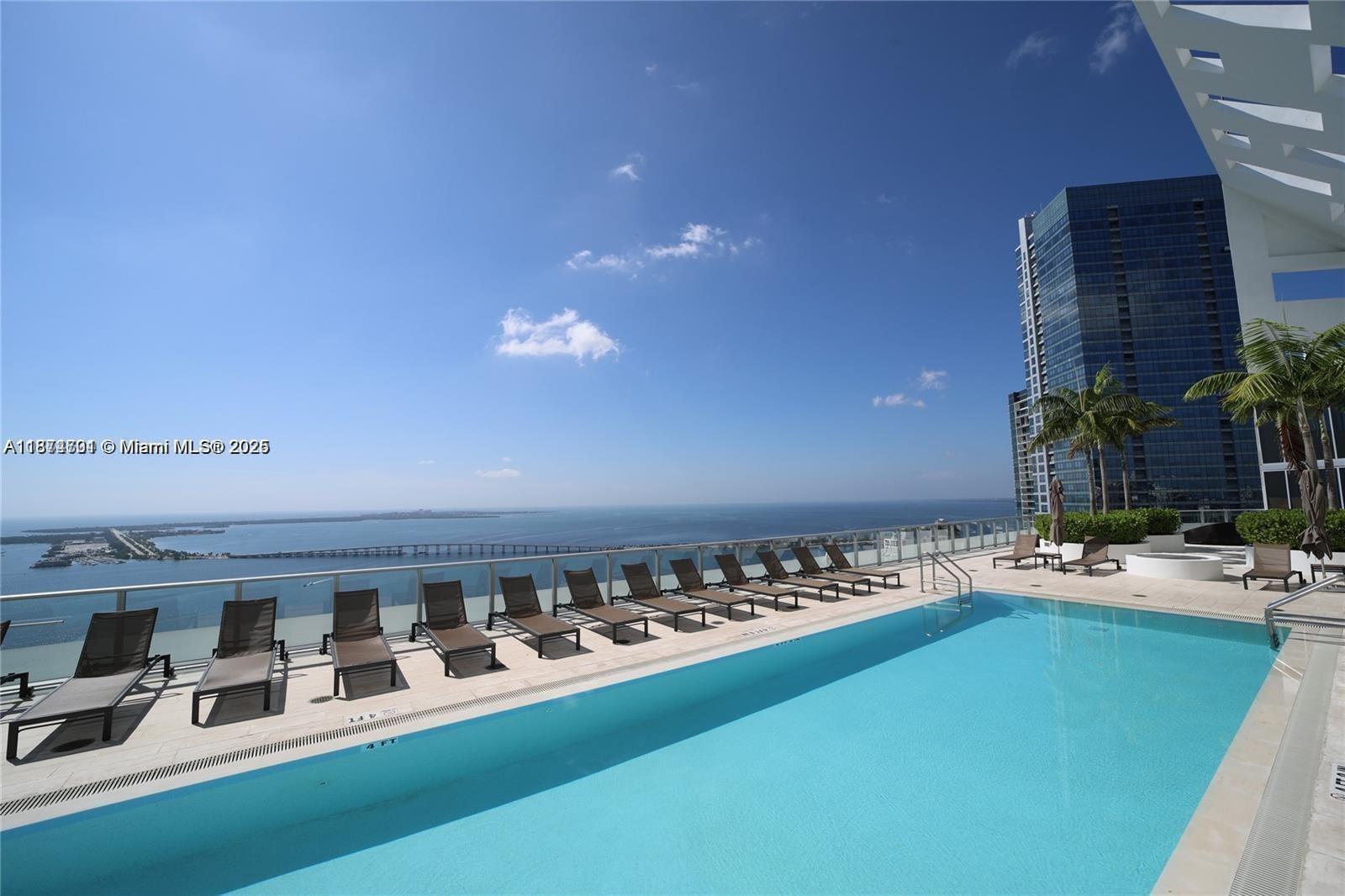 1300 Brickell Bay Dr # 1006