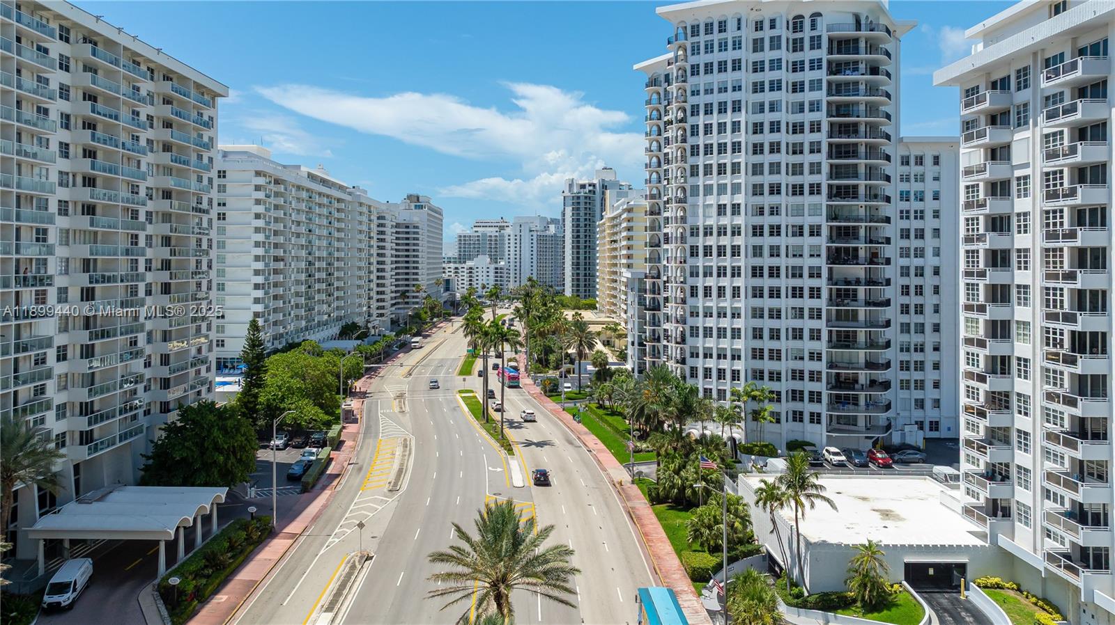 5700 Collins # 10D, Miami Beach Unit: 10D