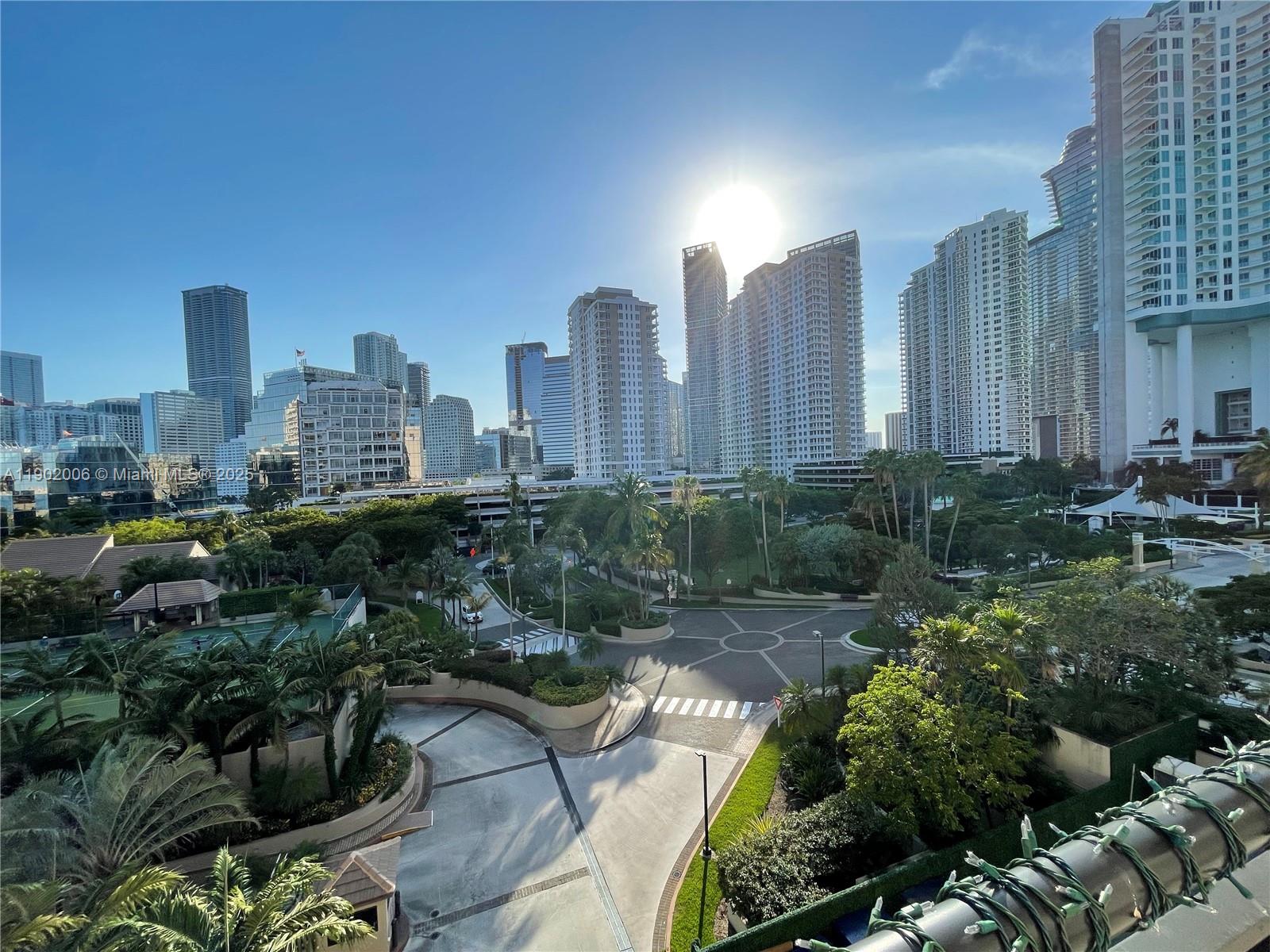 540 Brickell Key Dr # 711