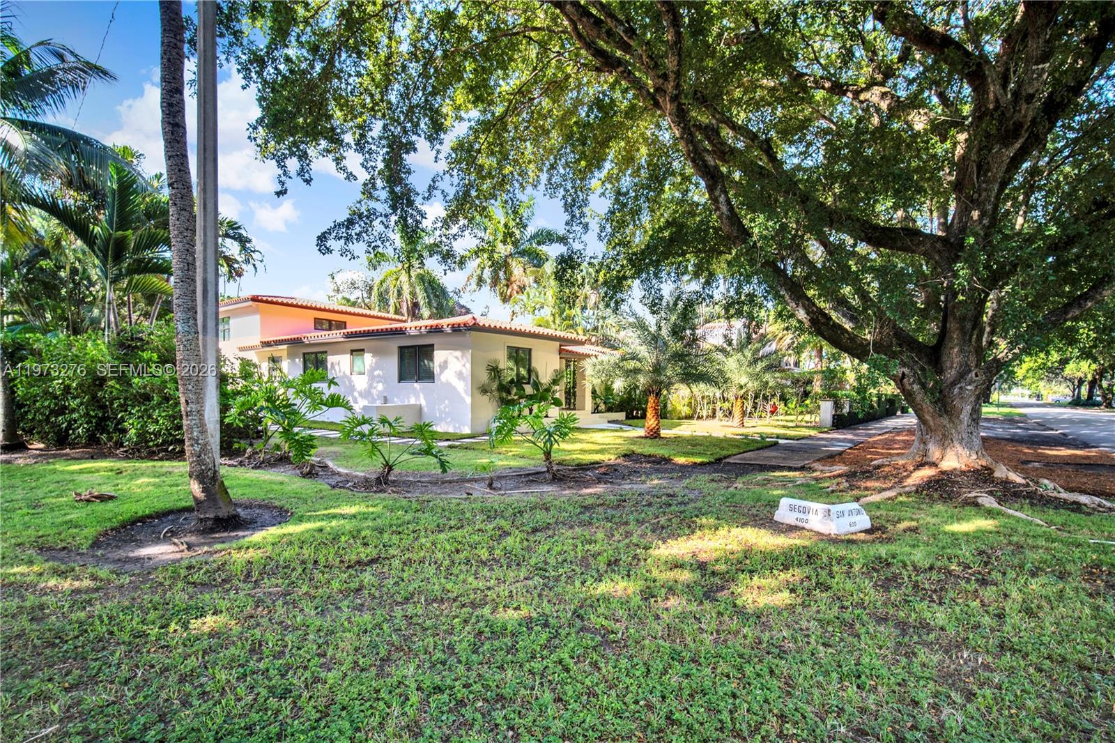 600 San Antonio Ave