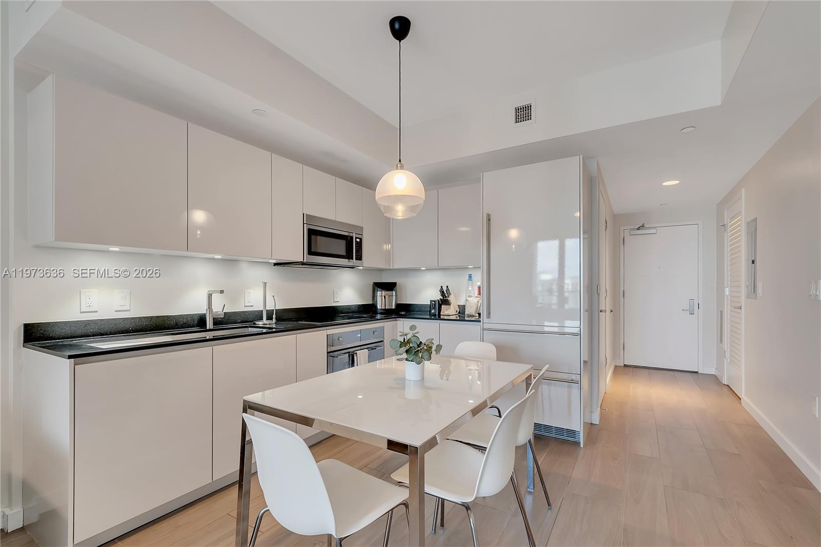 1010 Brickell Ave # 3510