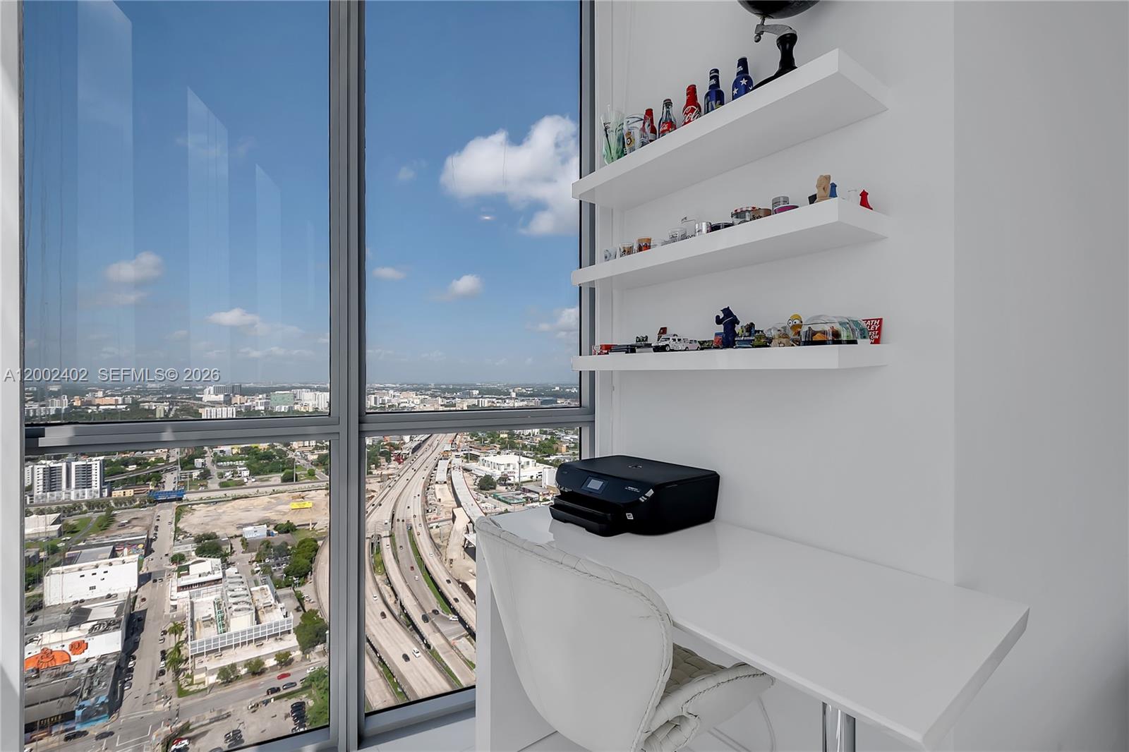 1100 Biscayne Blvd # 3901