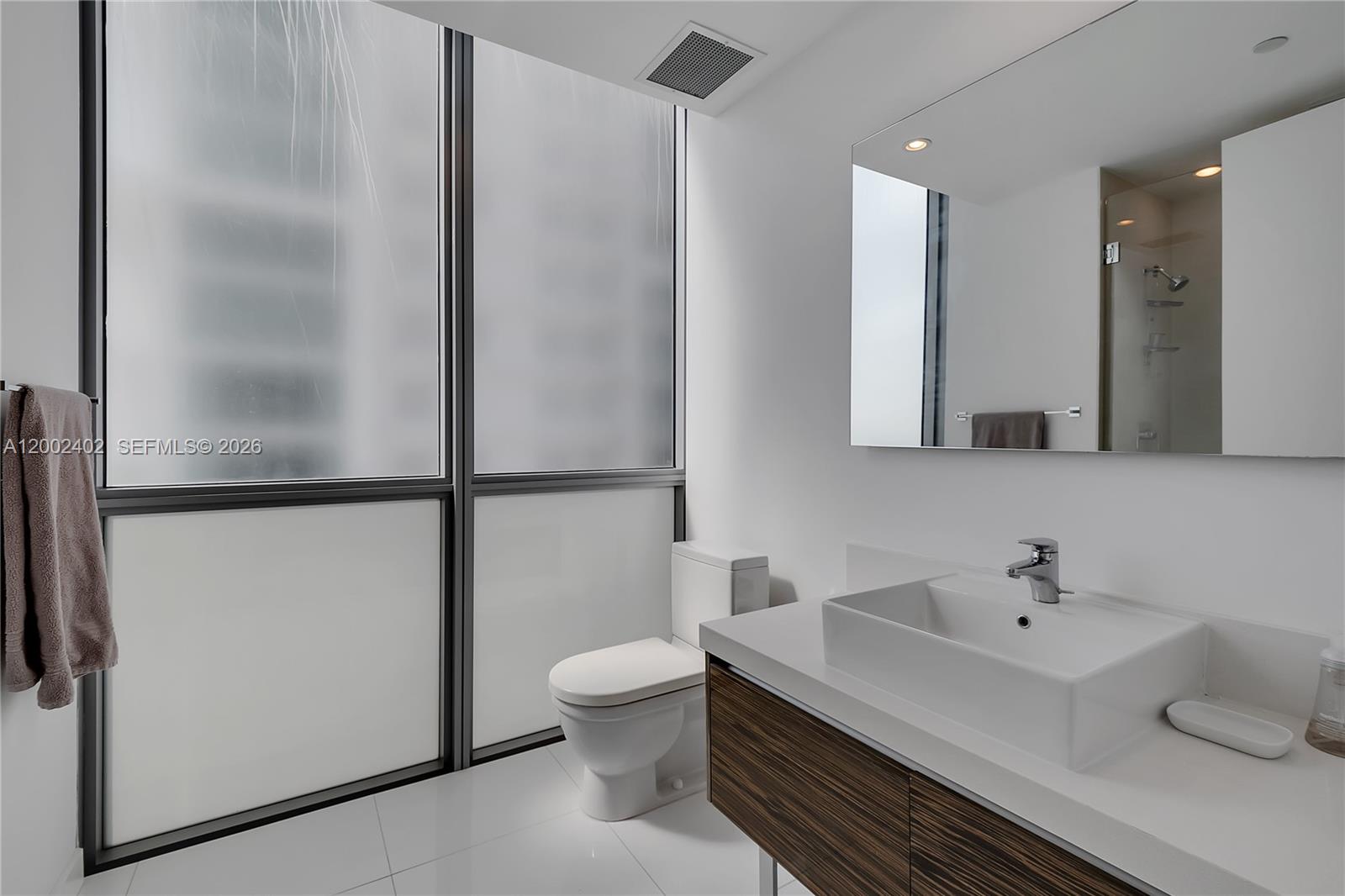 1100 Biscayne Blvd # 3901