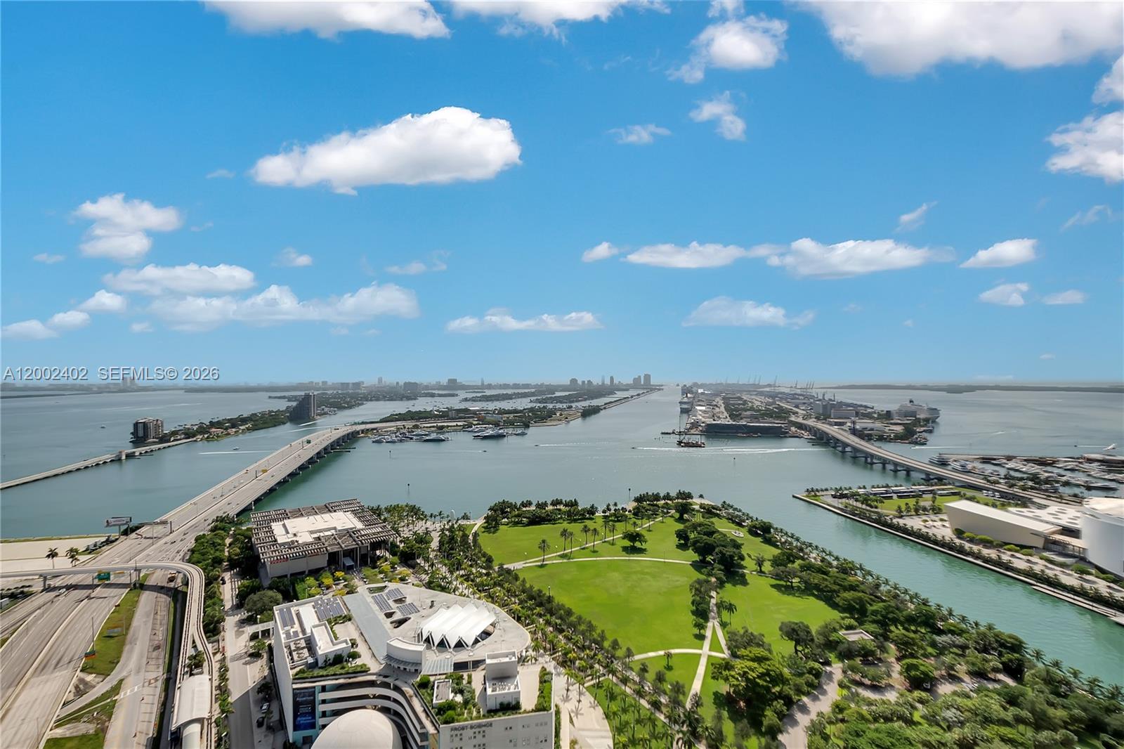 1100 Biscayne Blvd # 3901