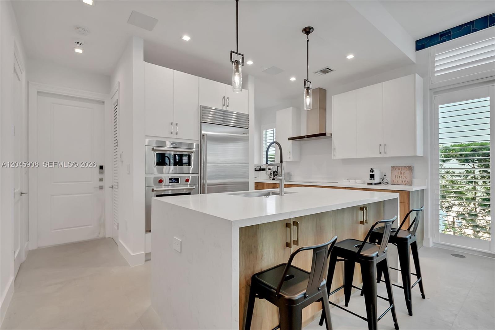 3406 Ponce De Leon Blvd
