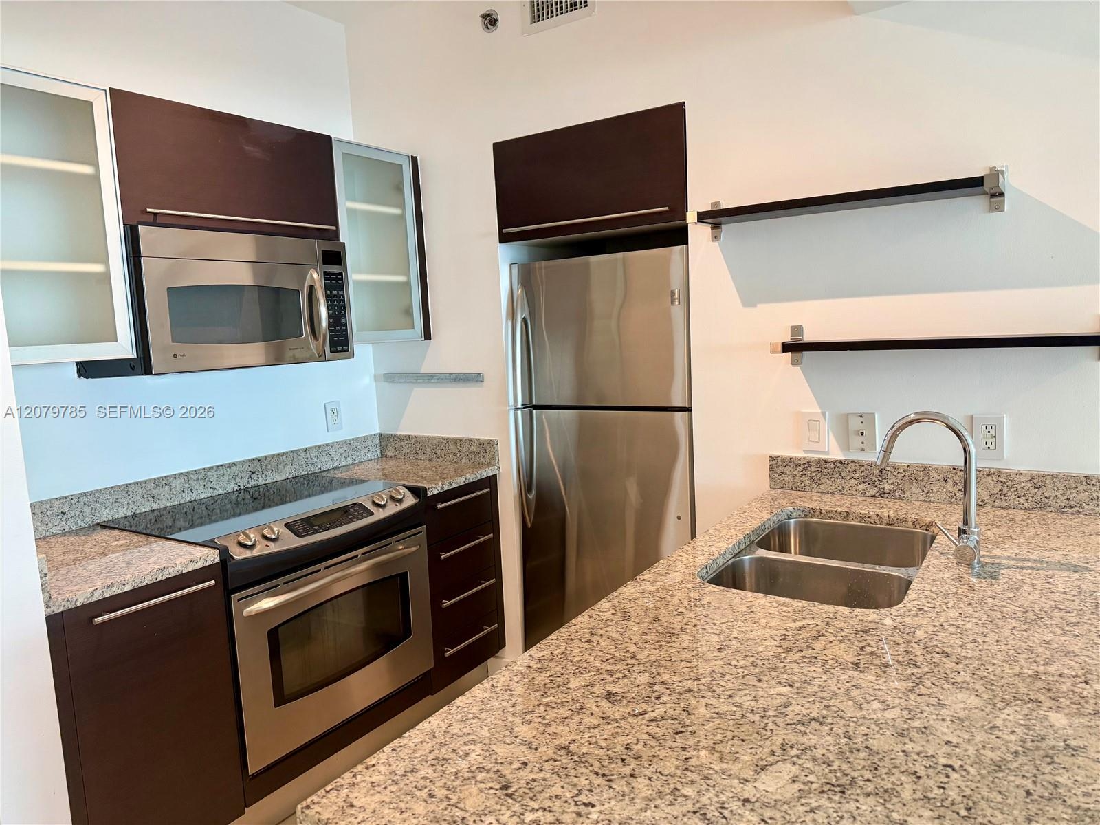 950 Brickell Bay Dr # 601