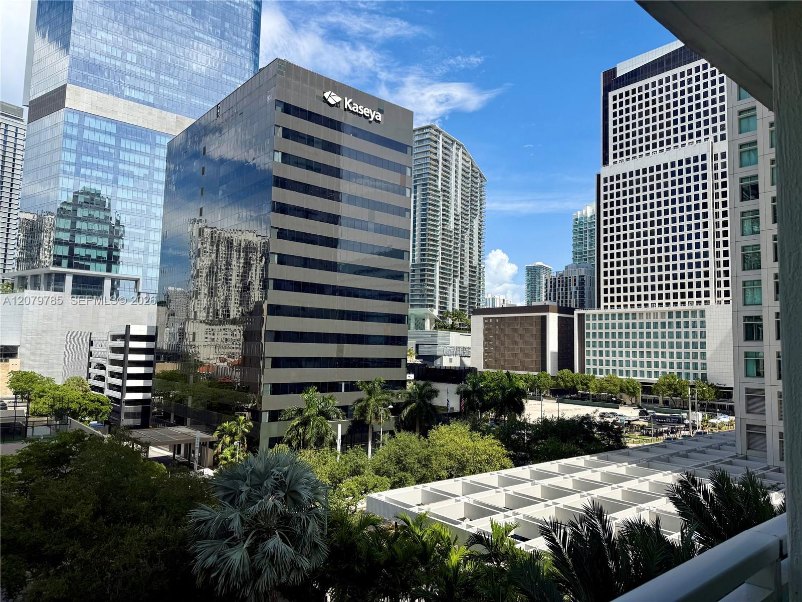 950 Brickell Bay Dr # 601