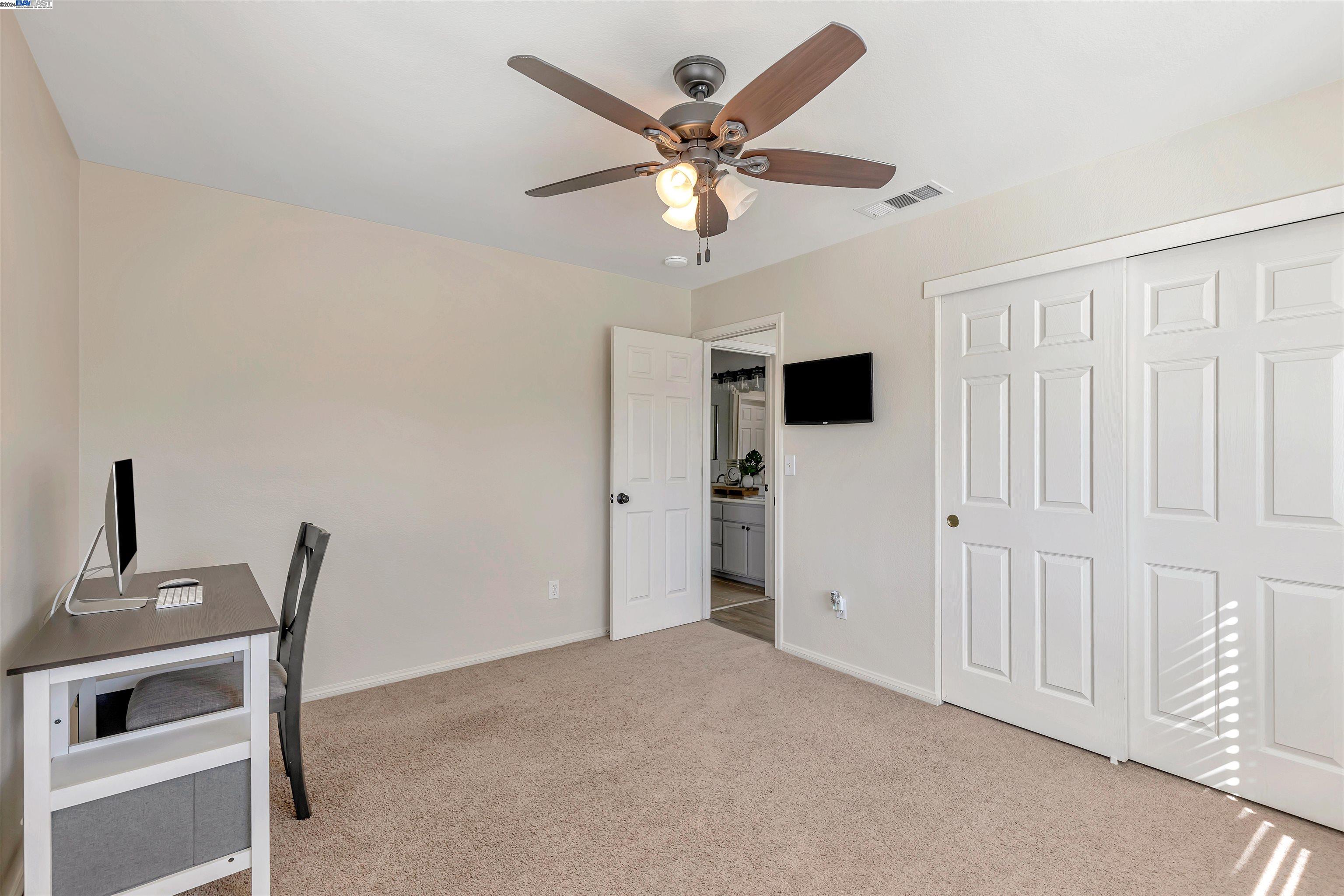 713 Nacomis Ct