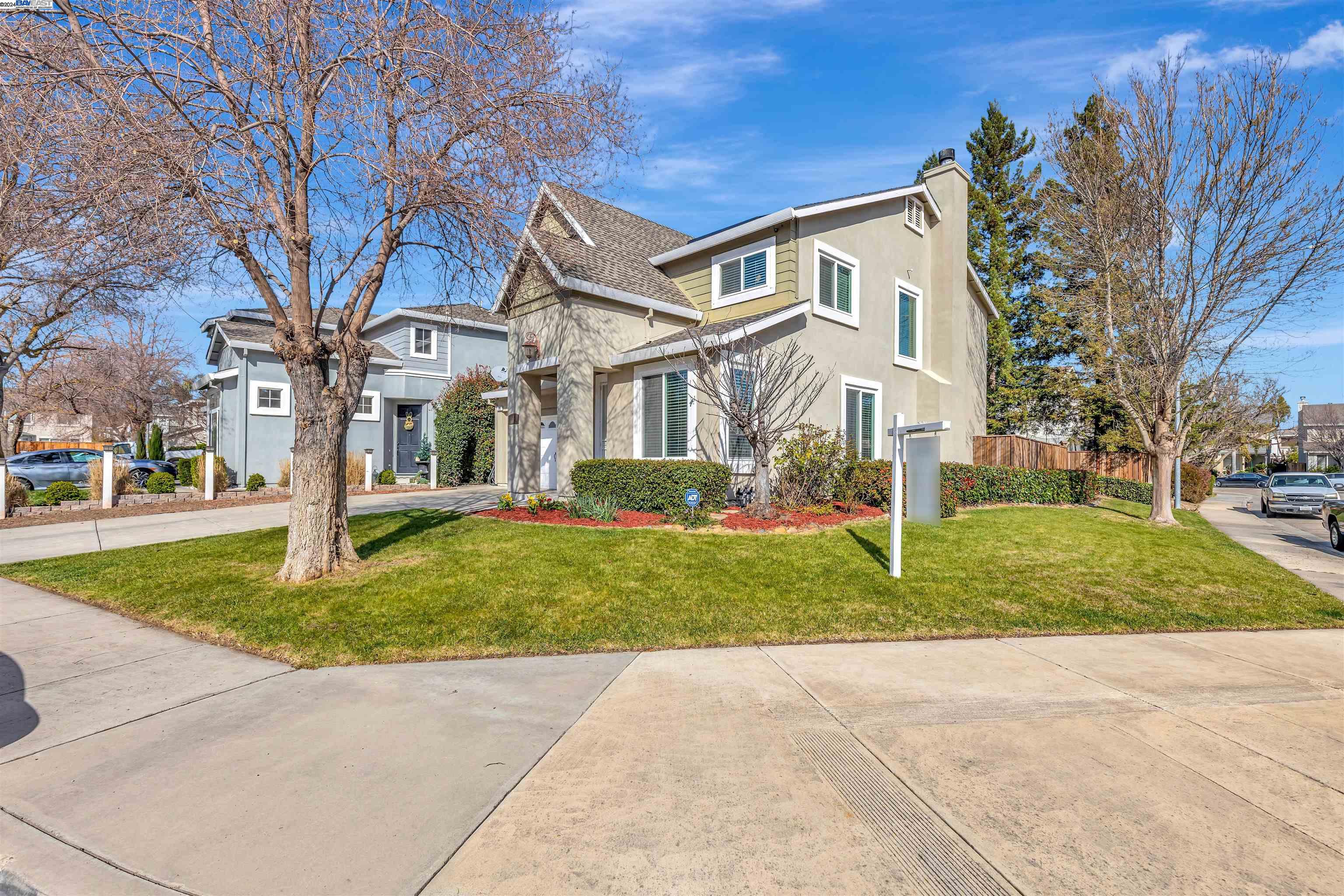 713 Nacomis Ct