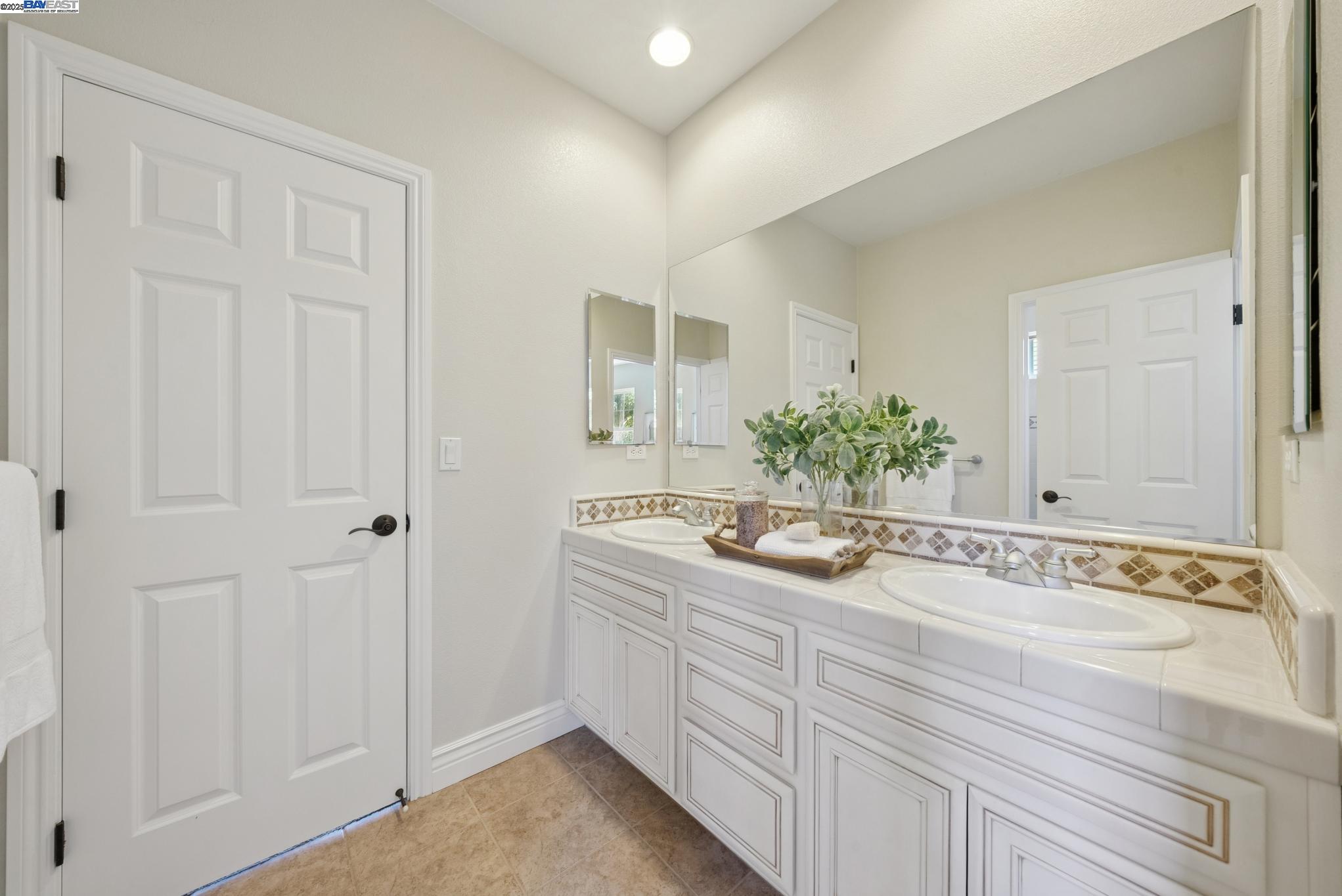 3633 Terrazzo Ct