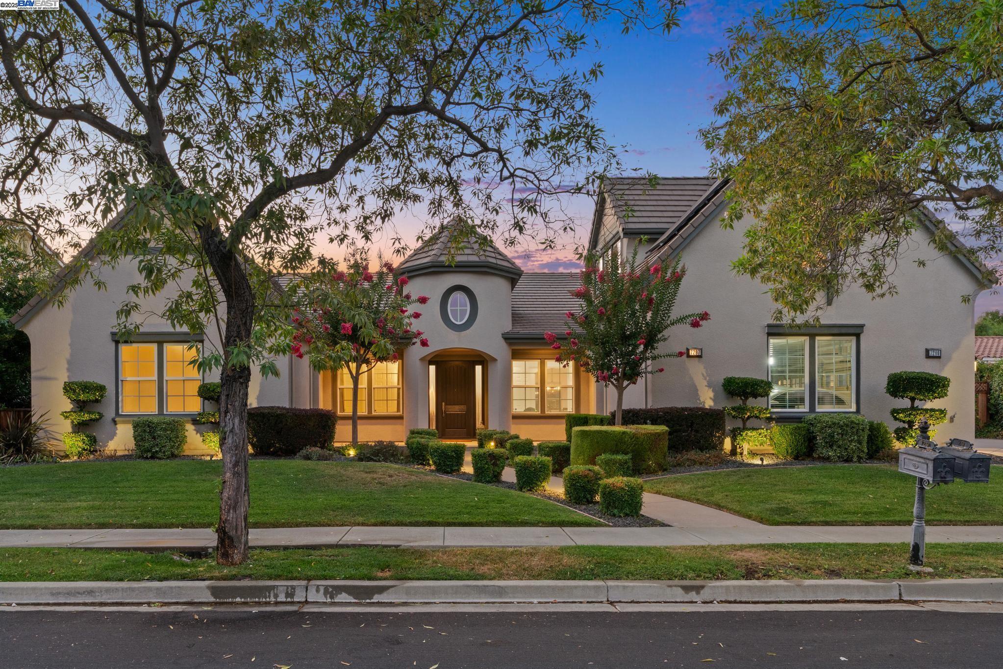 7297 Huntswood Ct