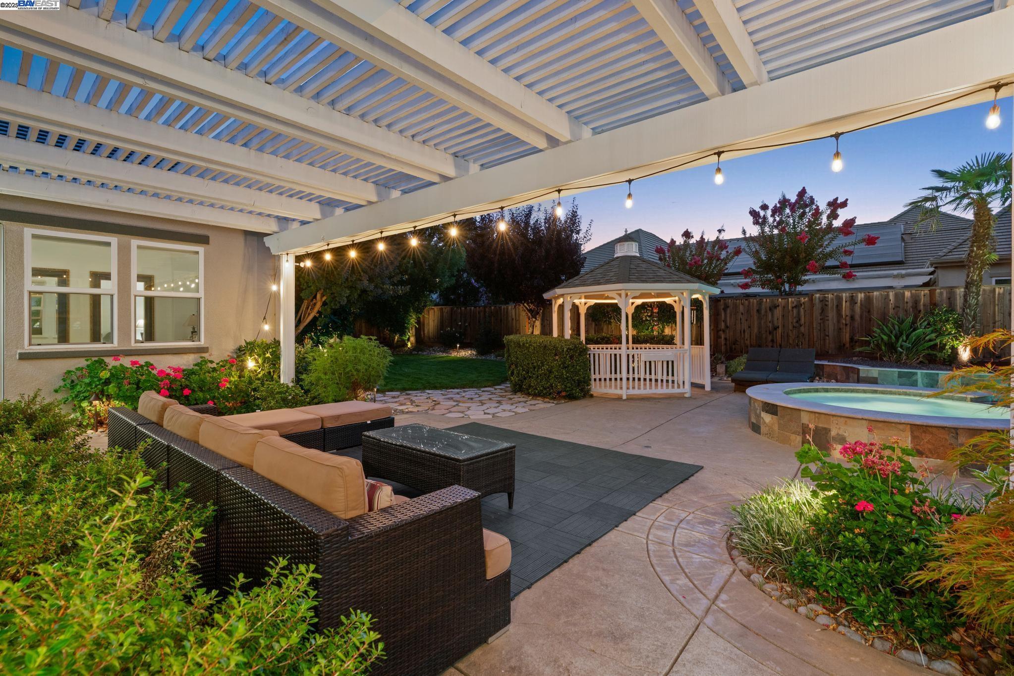 7297 Huntswood Ct