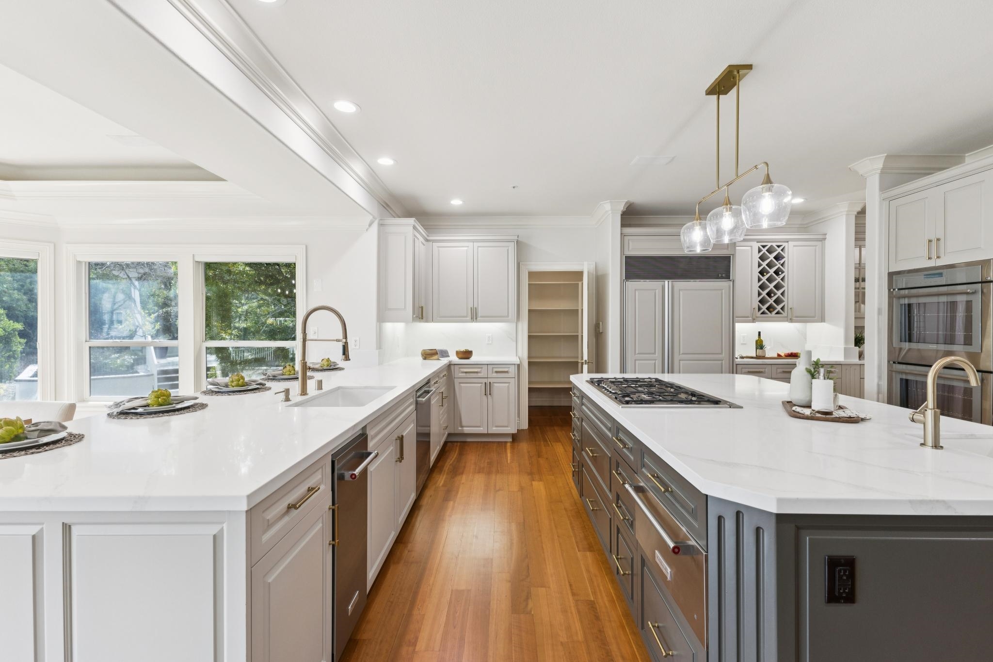 8044 Golden Eagle Way