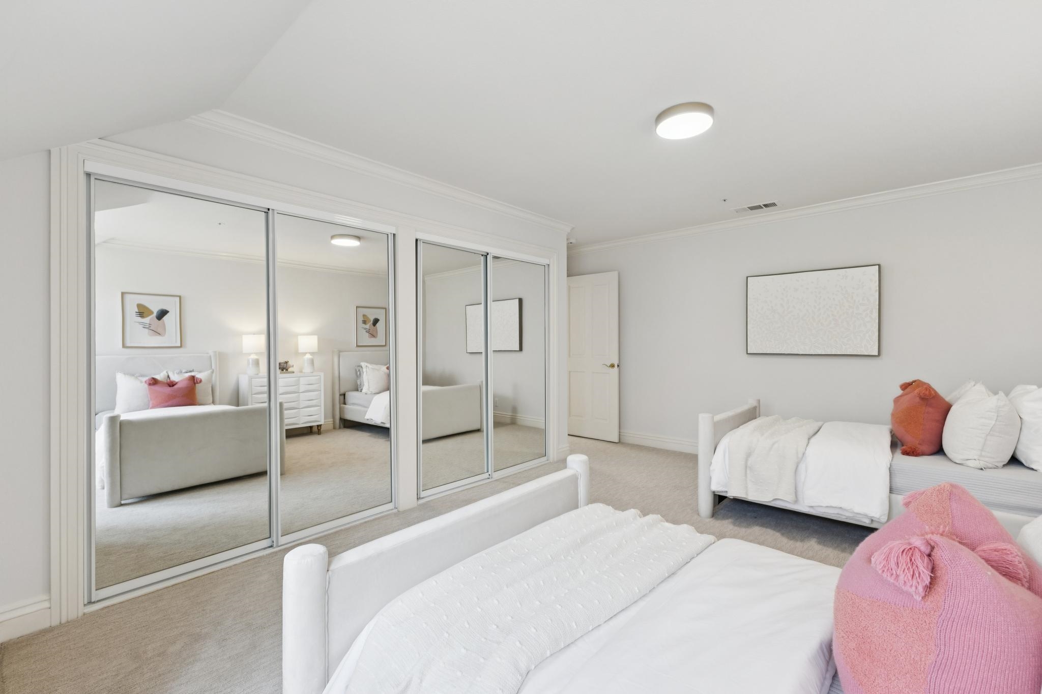 8044 Golden Eagle Way