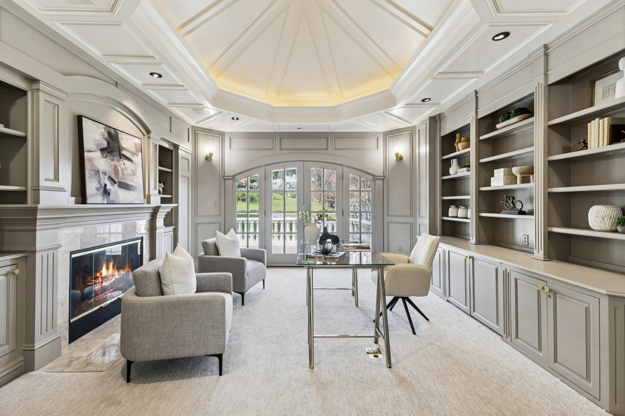 8044 Golden Eagle Way