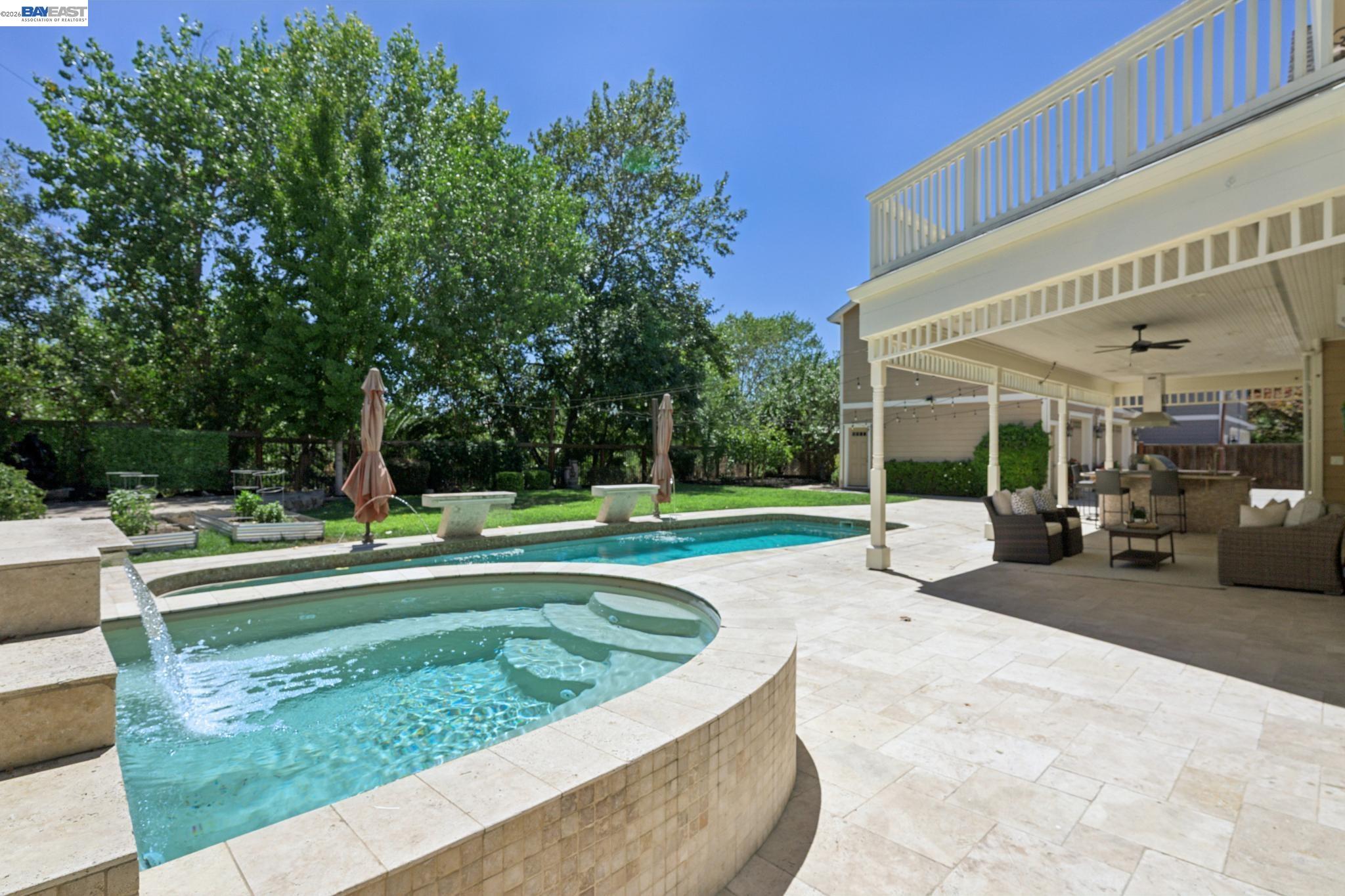 835 Tolentino Ct