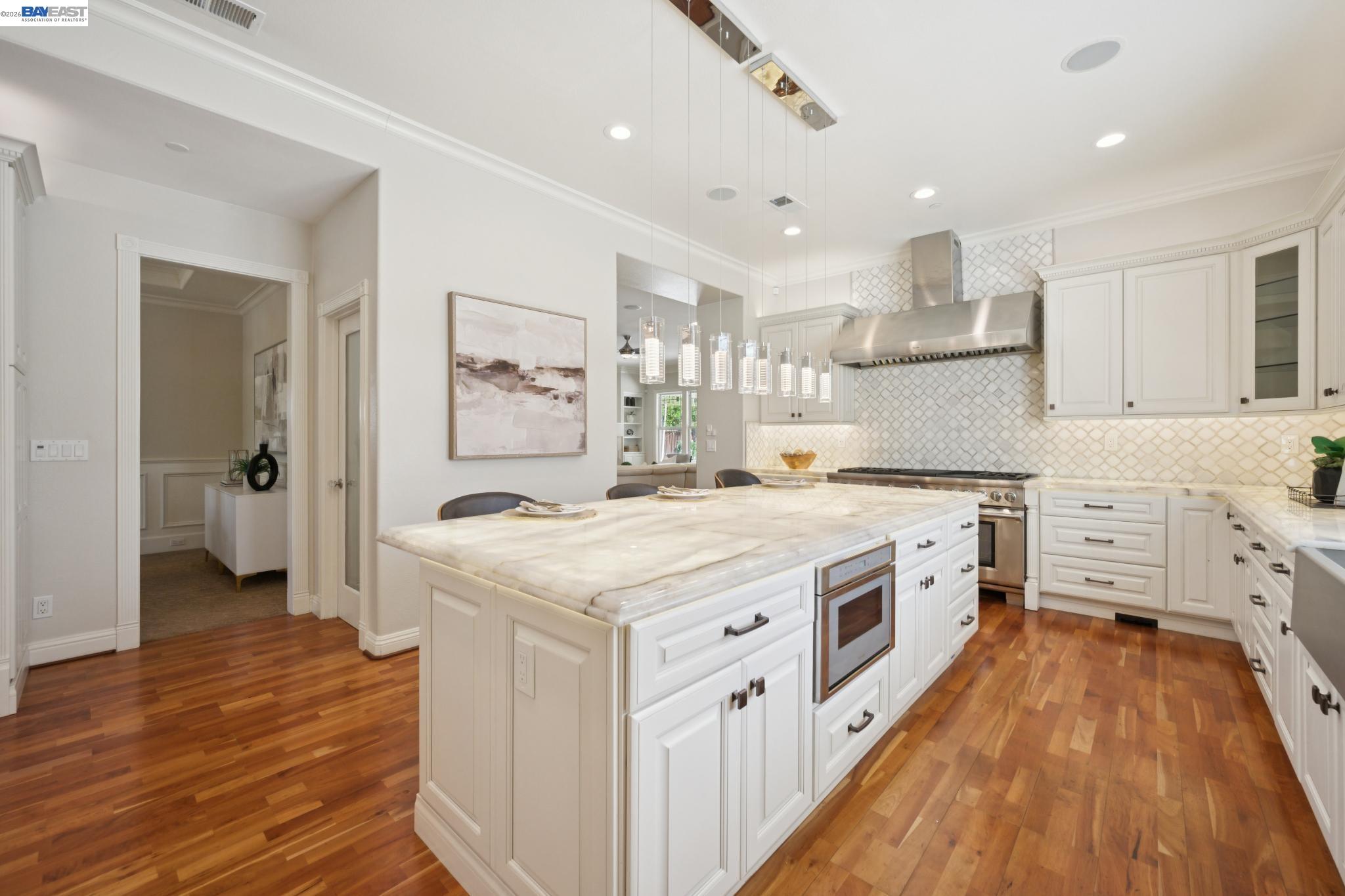 835 Tolentino Ct