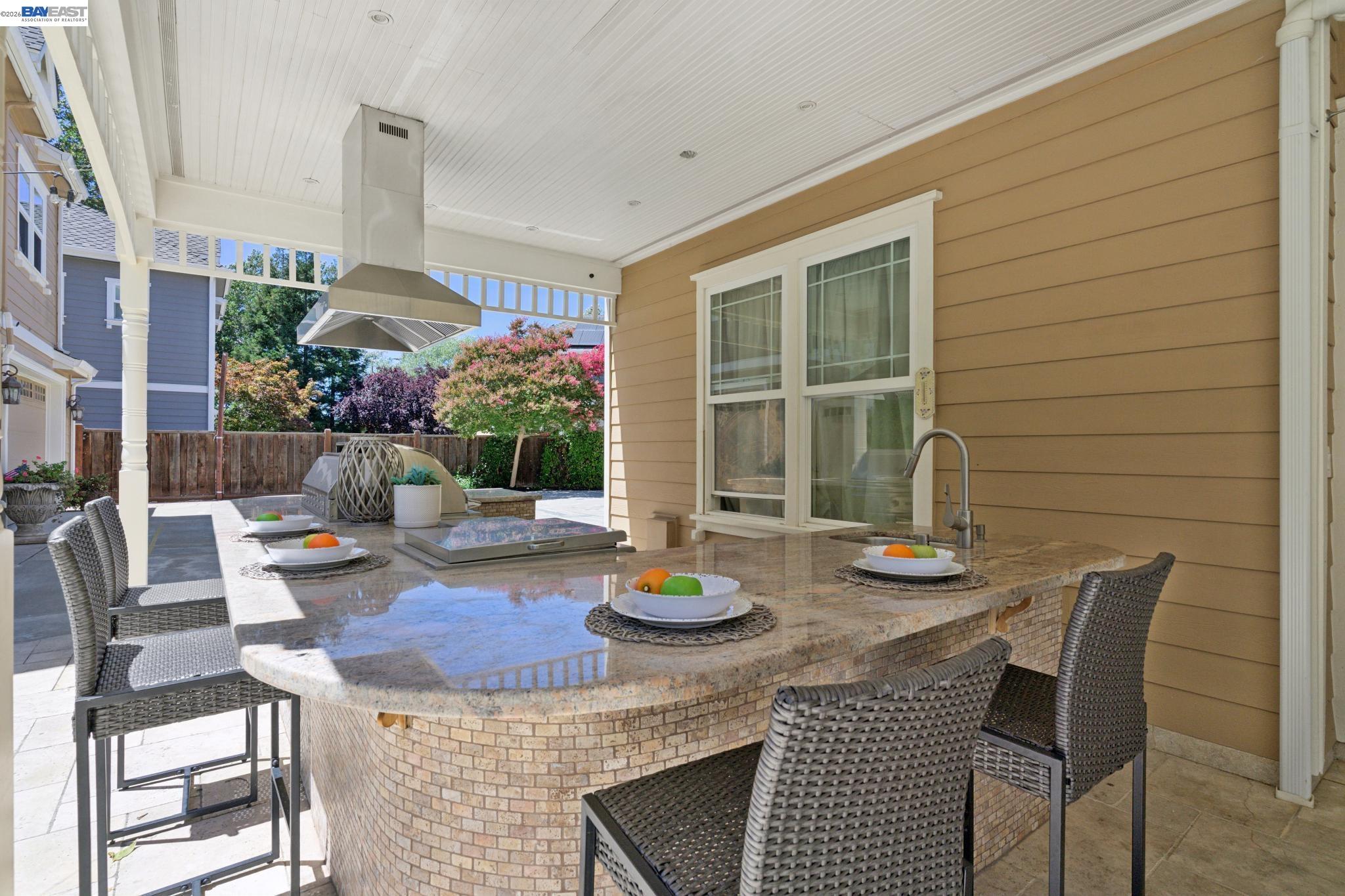 835 Tolentino Ct