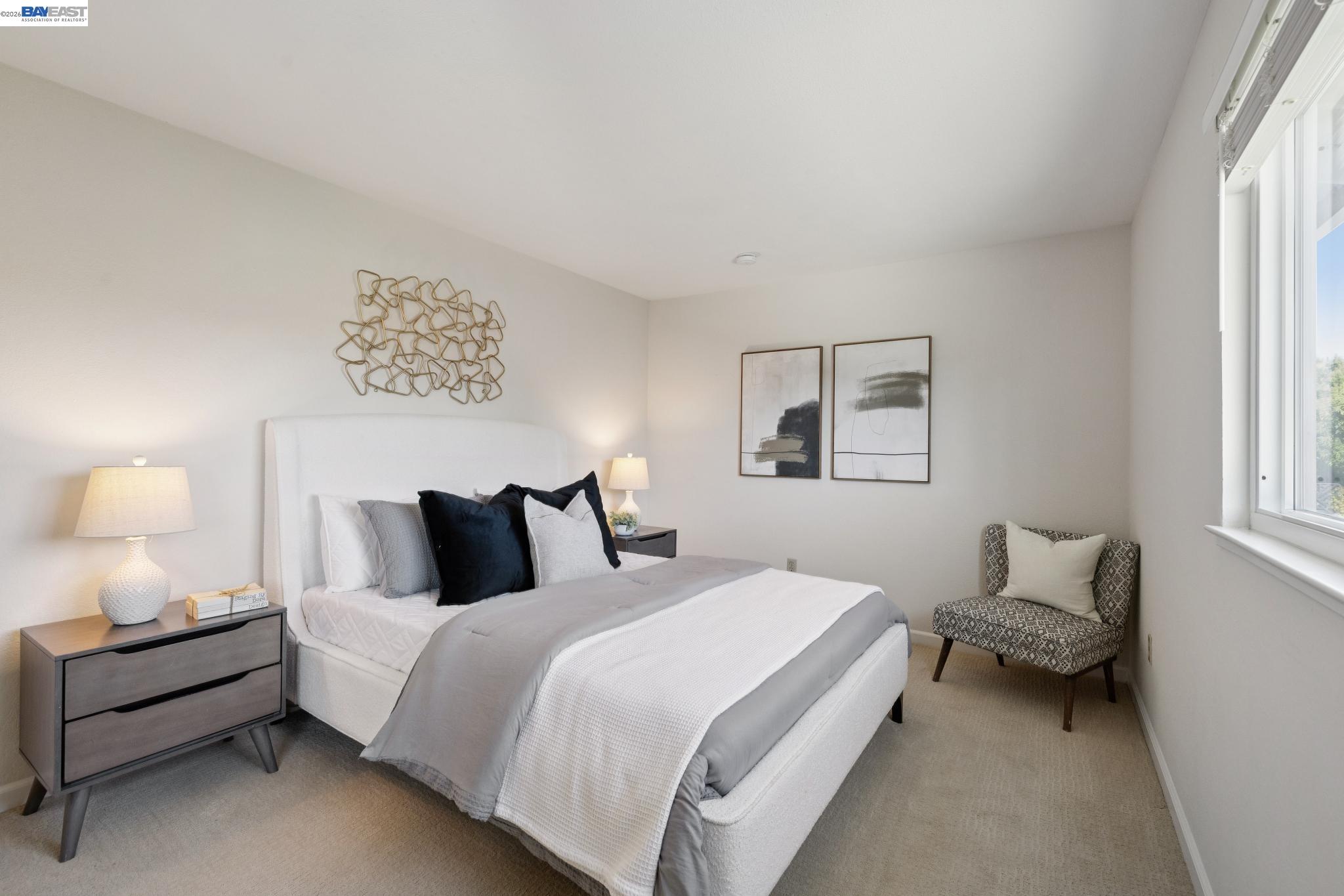3560 Kirkcaldy St