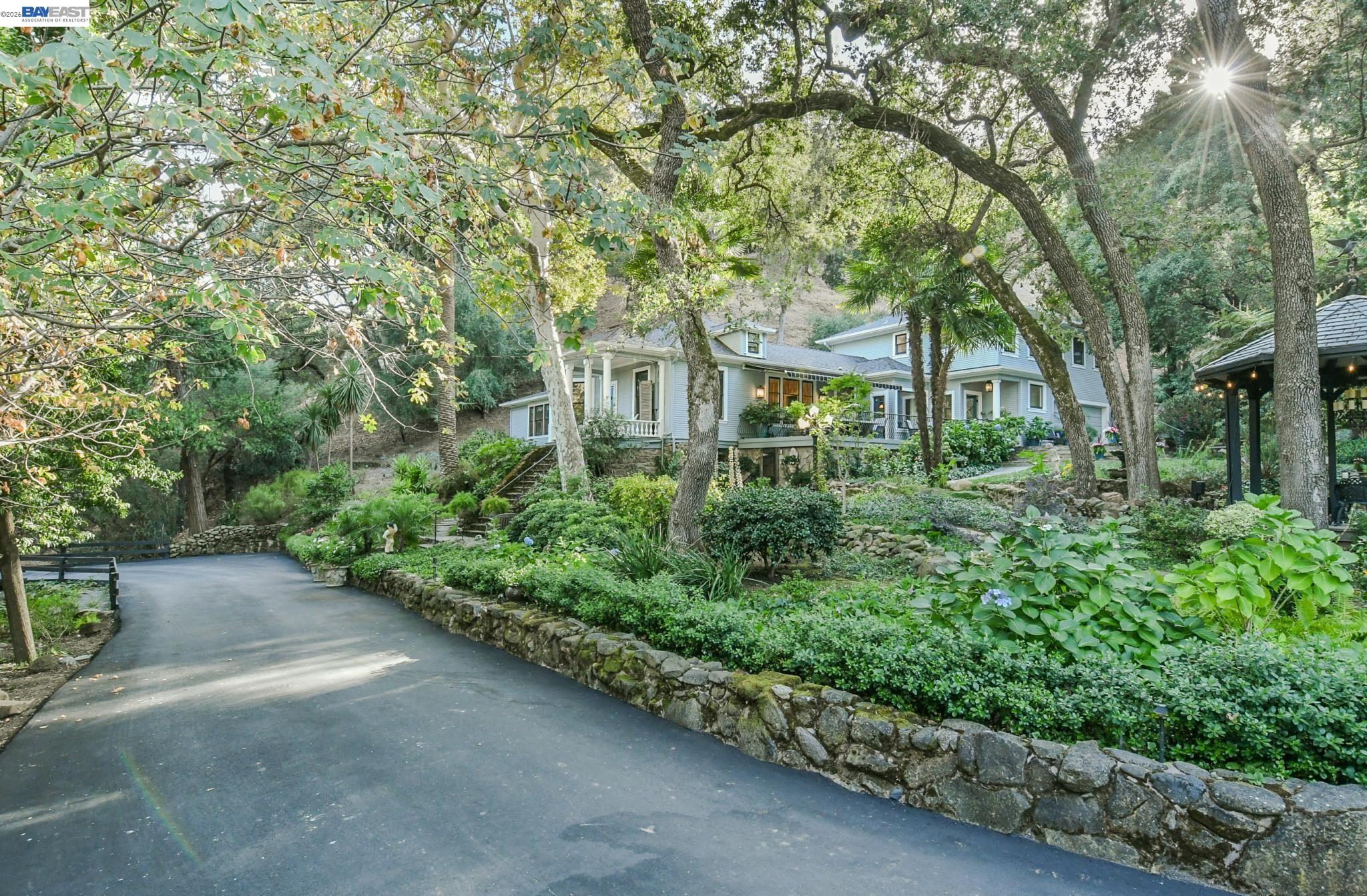 270 Kilkare Rd