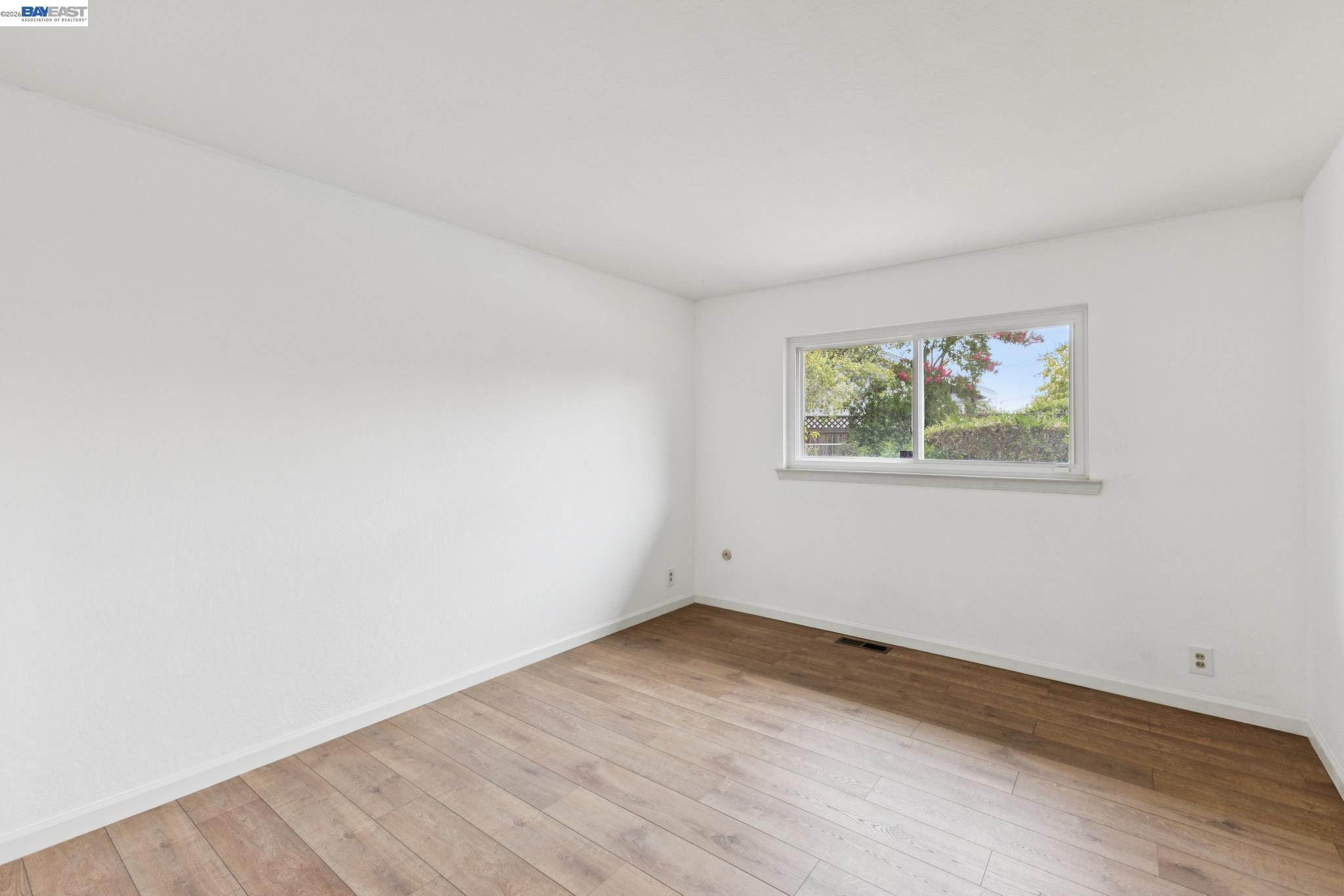 1804 Sereno Dr