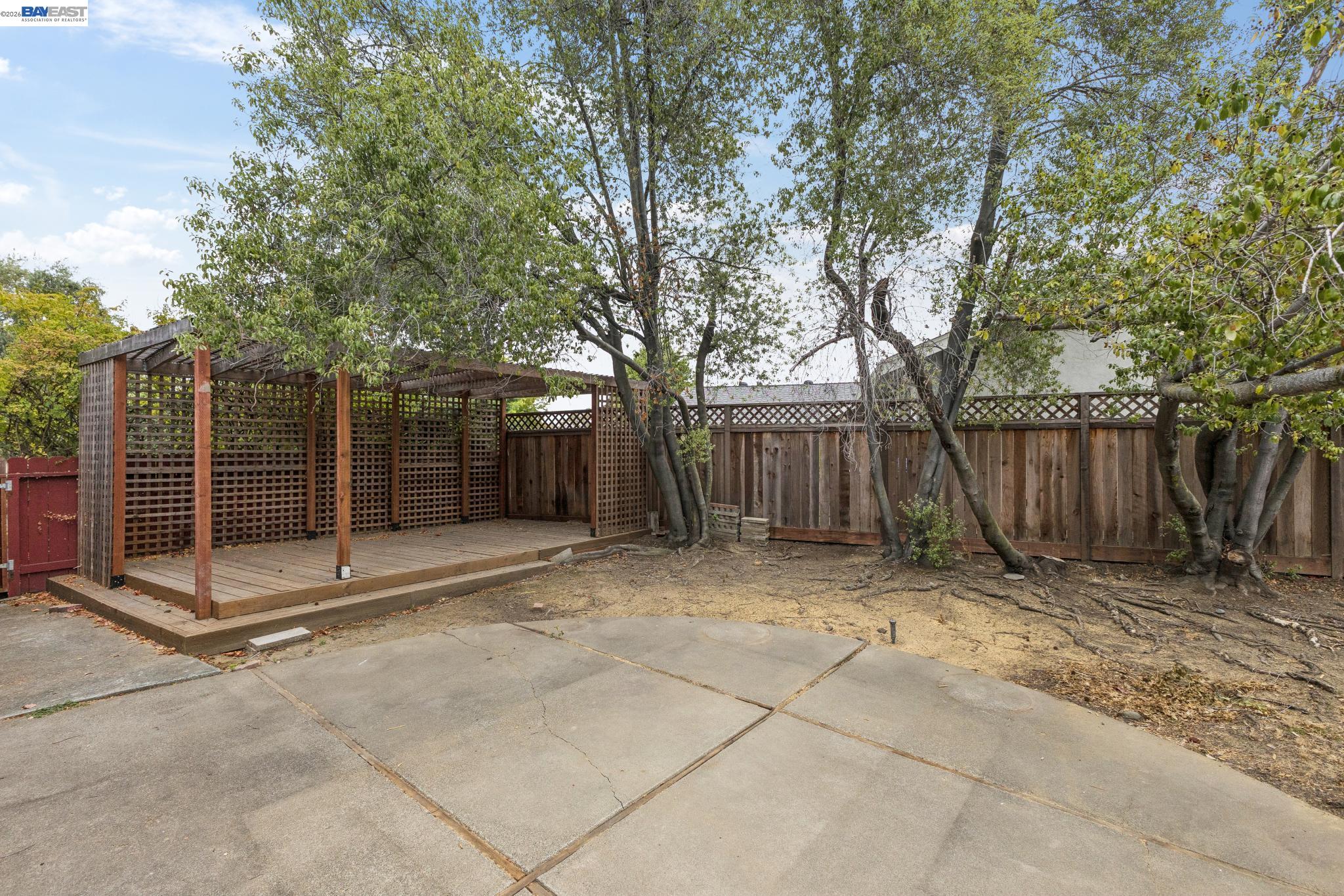 1804 Sereno Dr