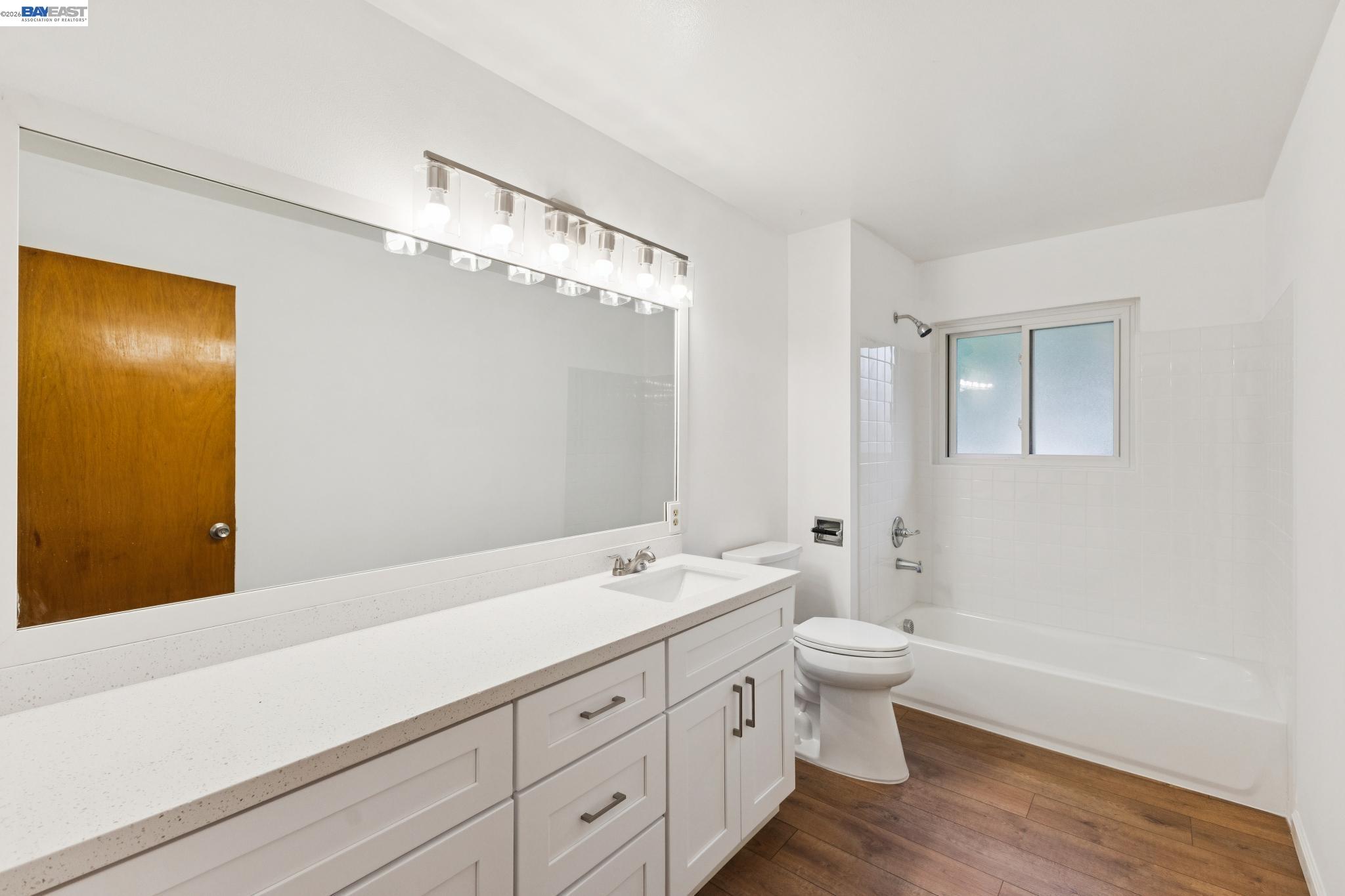 1804 Sereno Dr