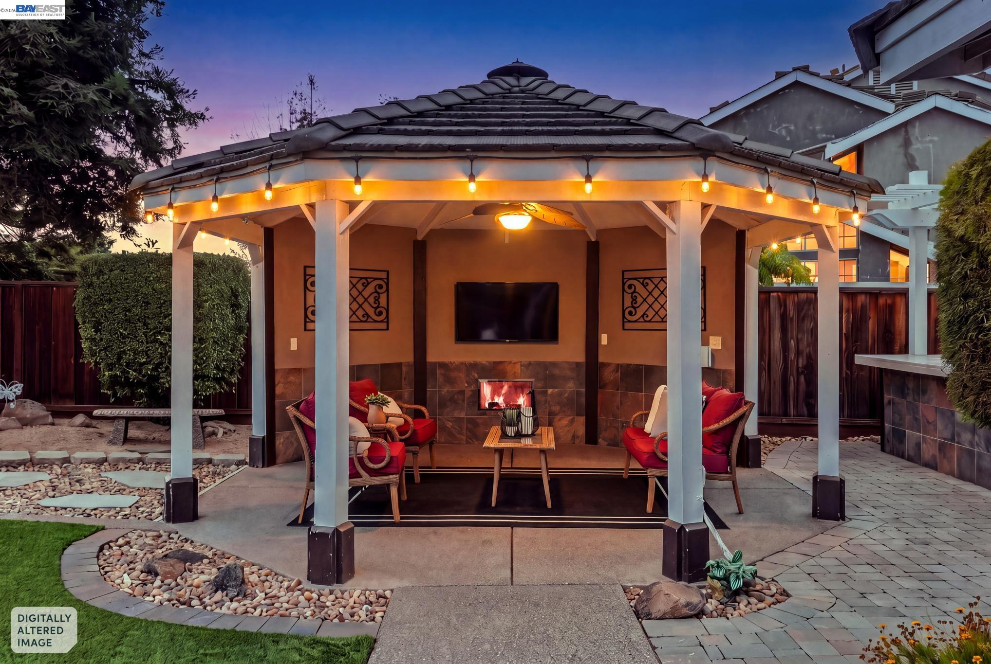 257 Summertree Dr