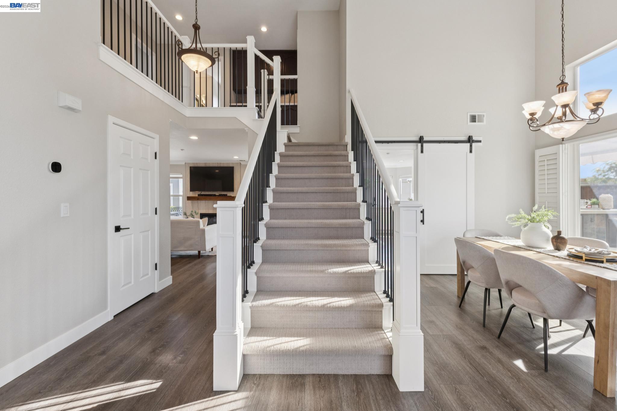 257 Summertree Dr