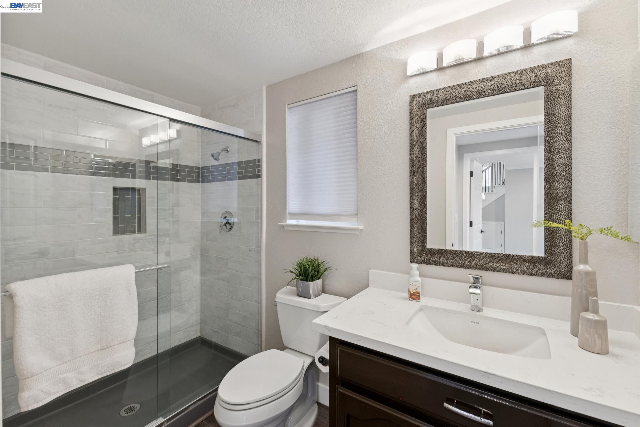 257 Summertree Dr