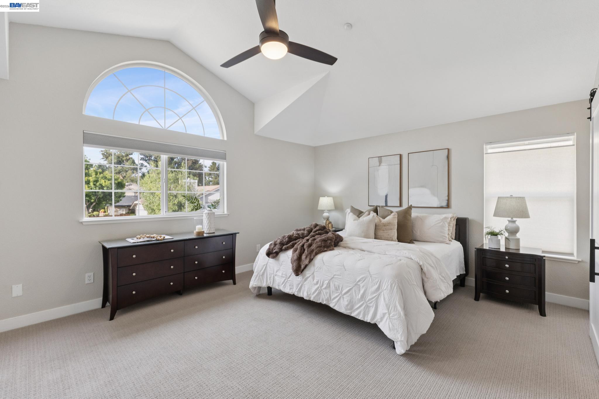 257 Summertree Dr