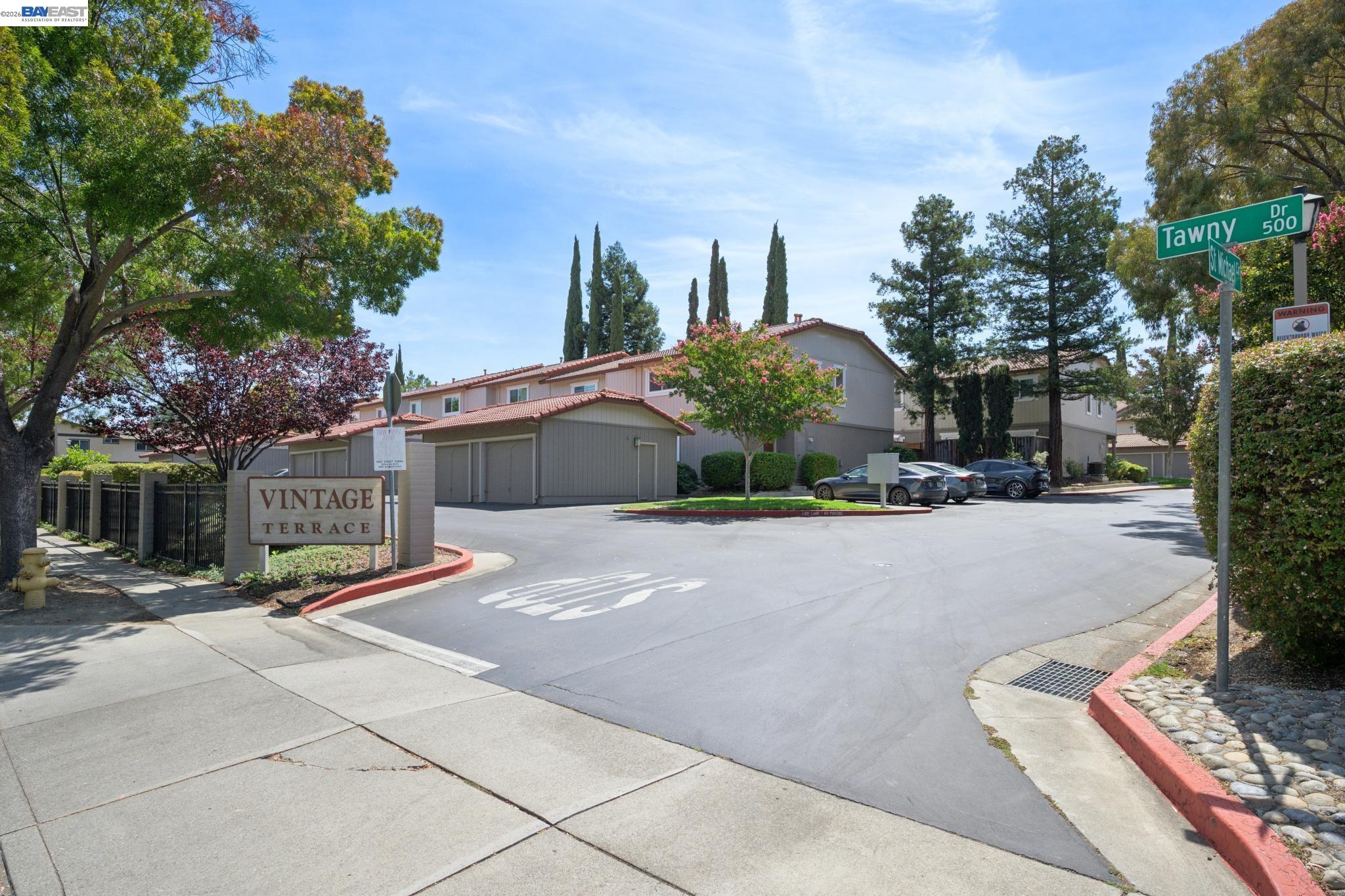 728 Saint Michael Cir