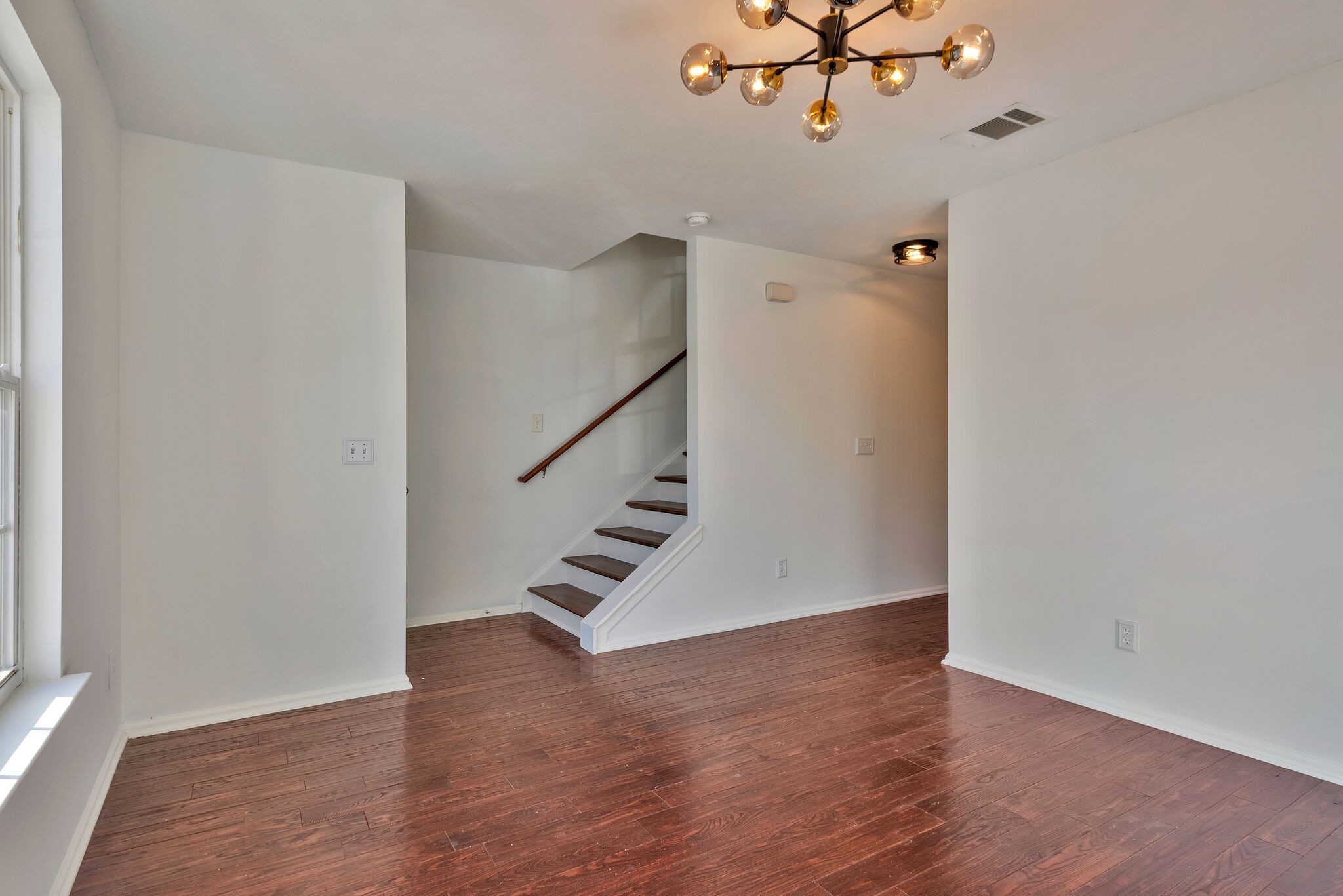 1743 Red Jacket Dr