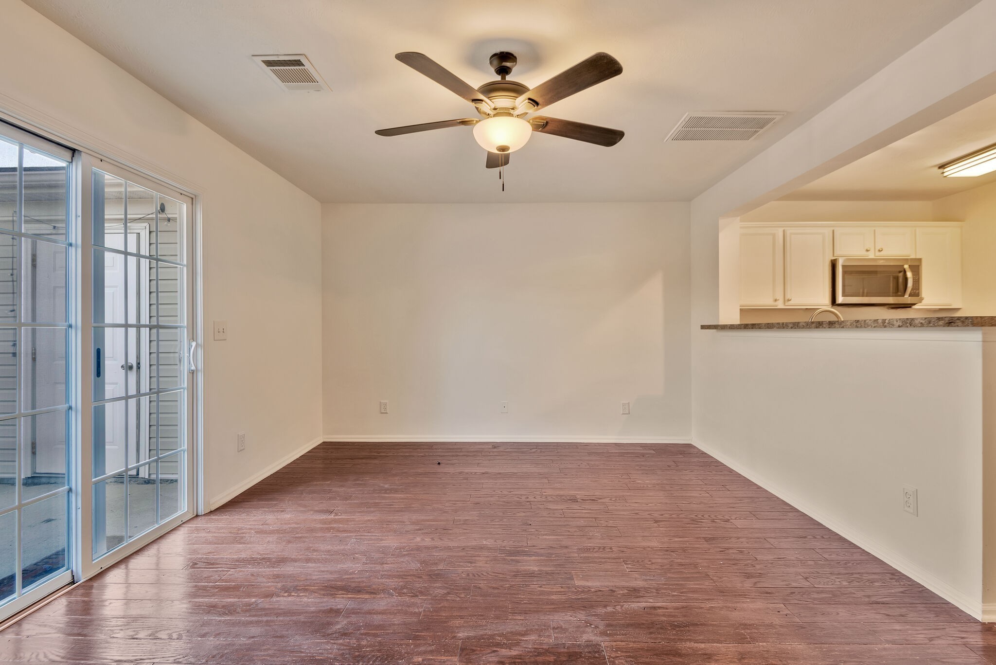 1743 Red Jacket Dr