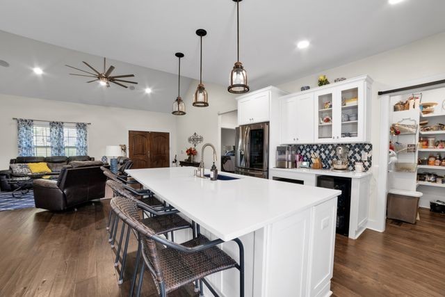 3354 Brownsville Rd