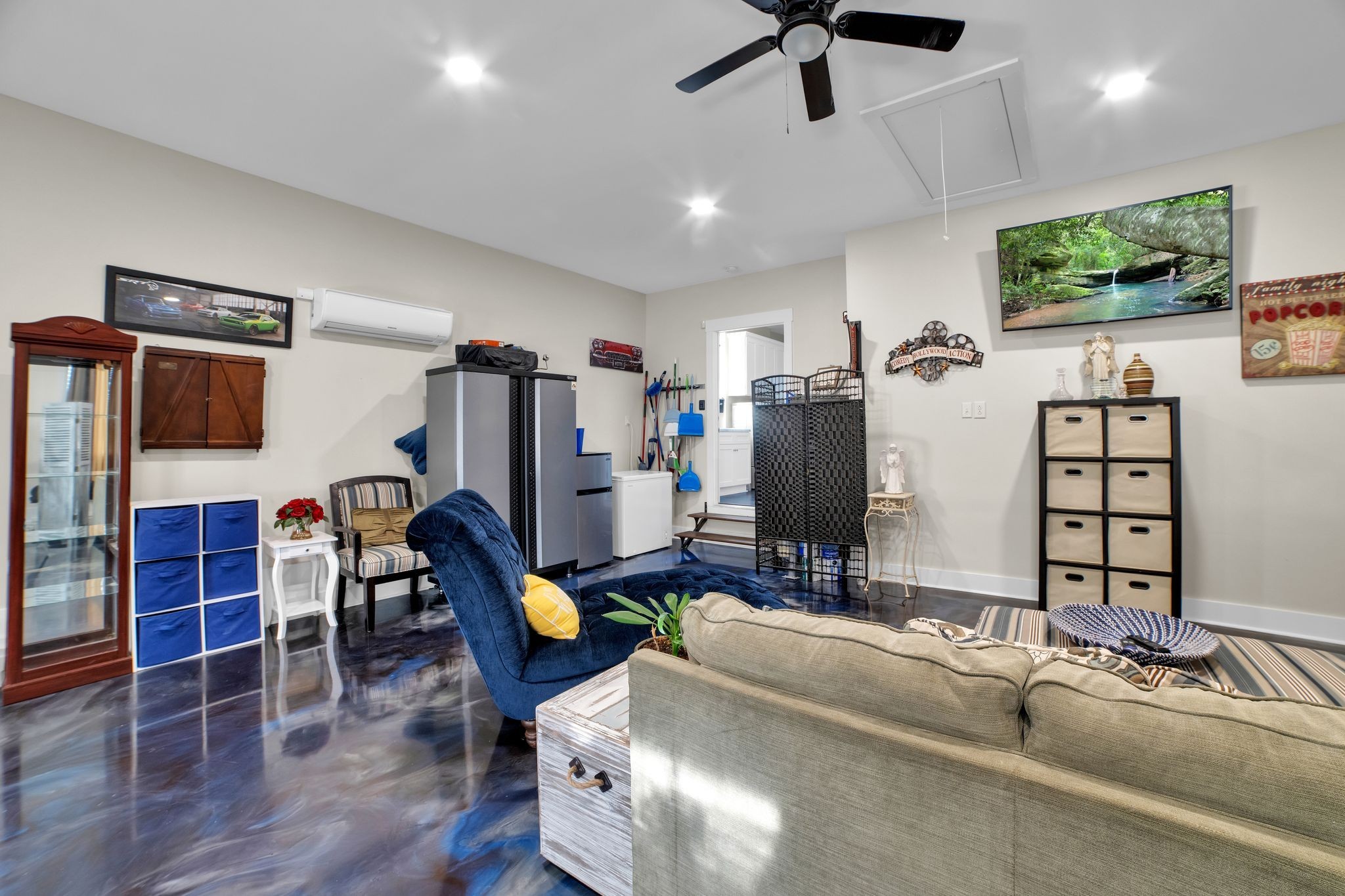 3354 Brownsville Rd