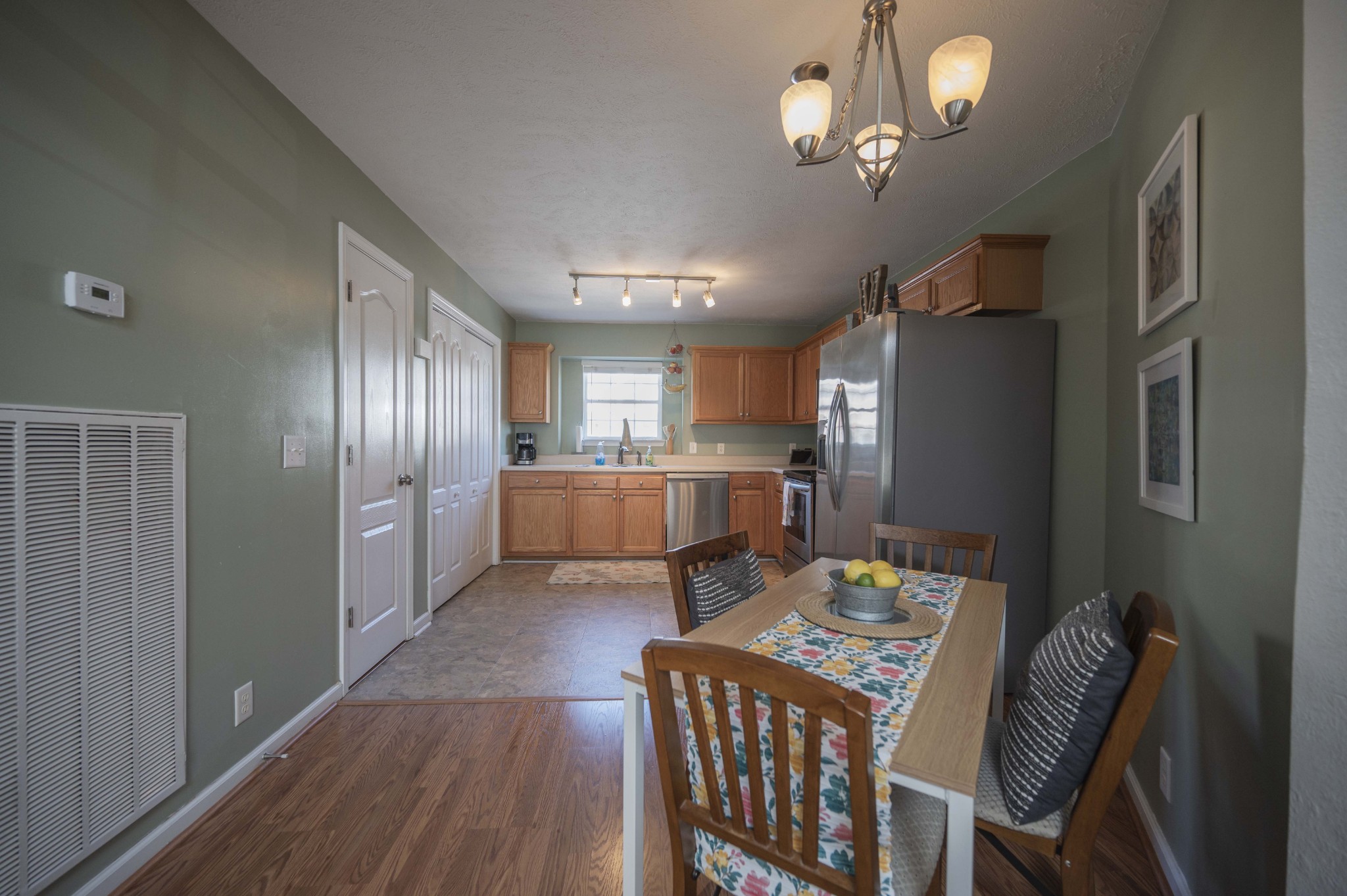 6006 Sagi Cir